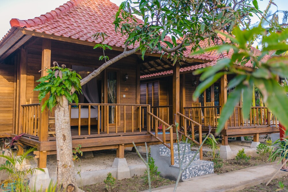 Nerima Huts Lembongan