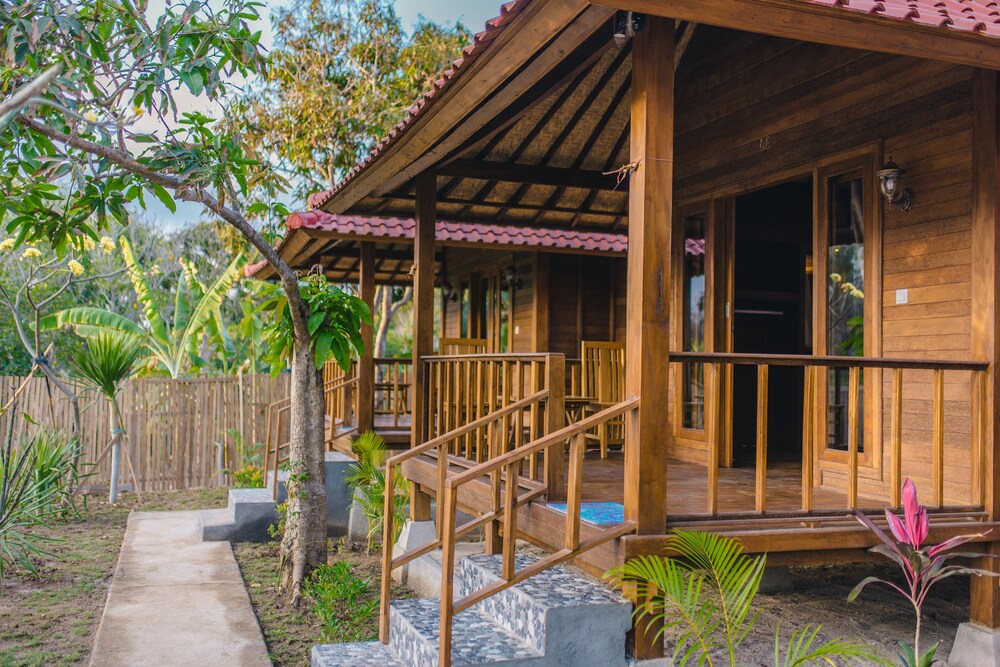 Nerima Huts Lembongan