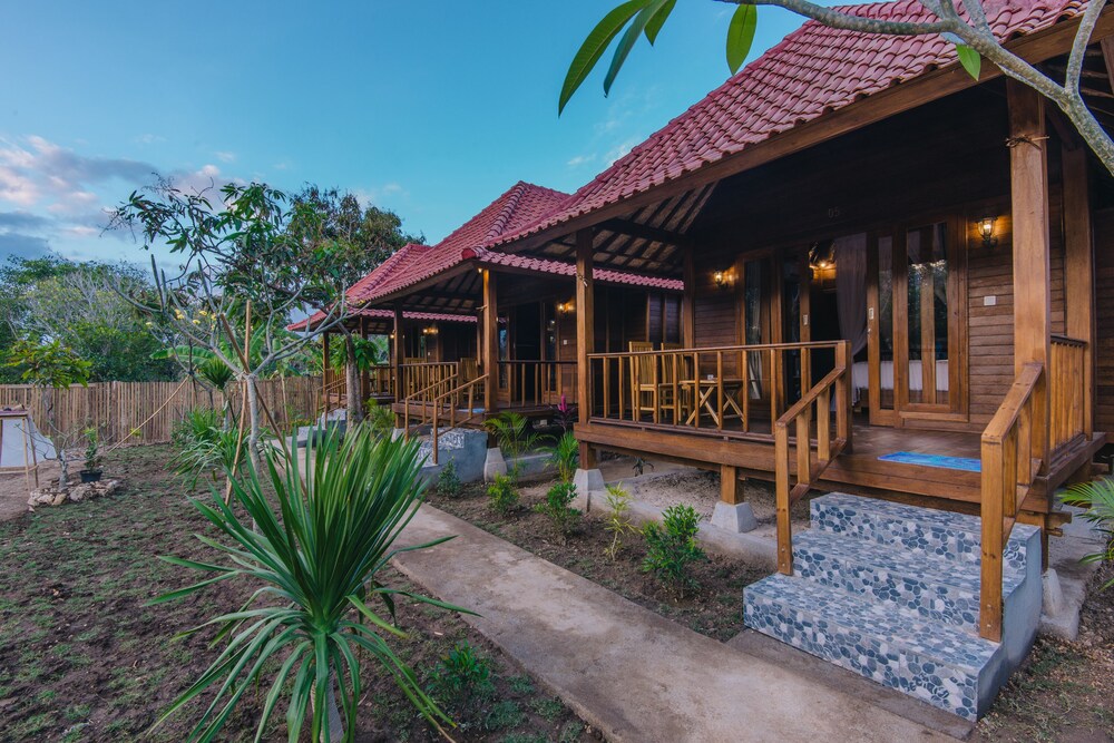 Nerima Huts Lembongan