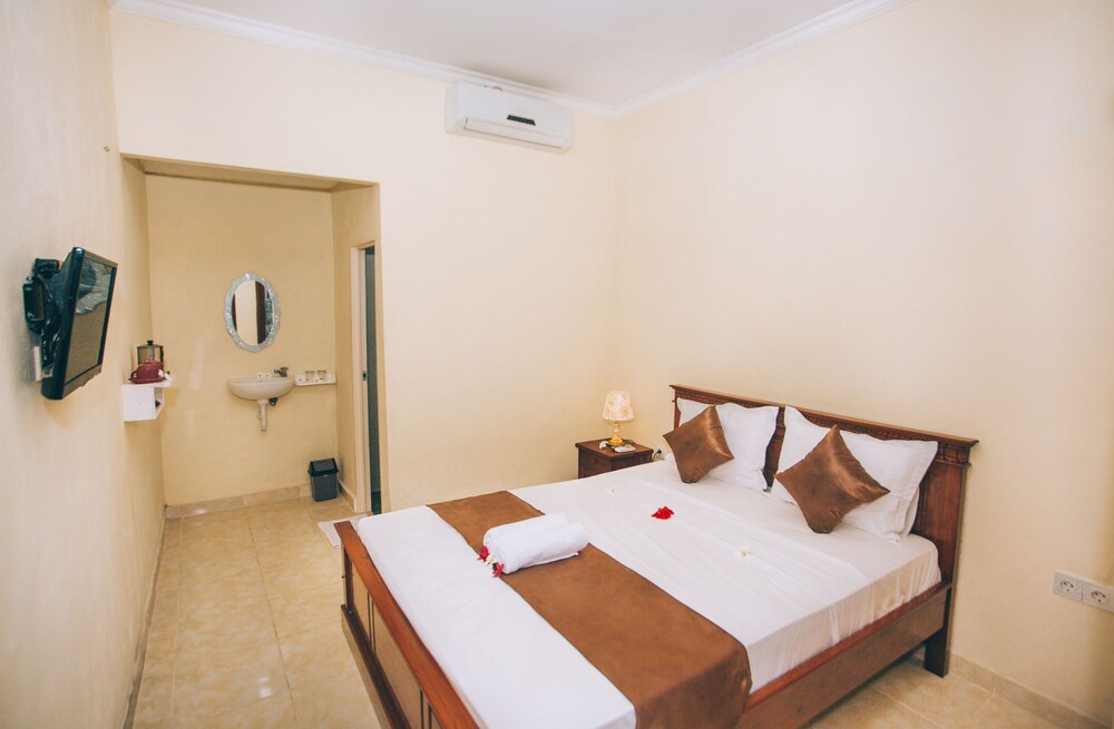 Nerima Huts Lembongan