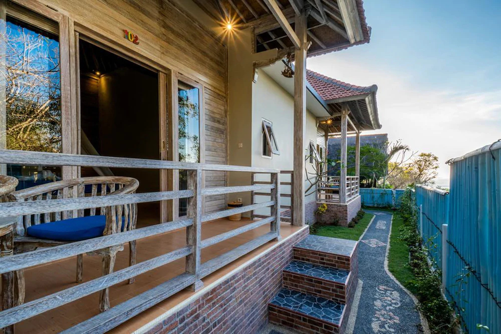 Song Lambung Beach Hut