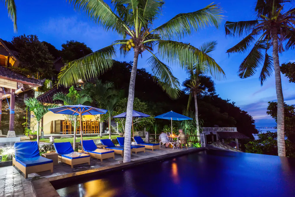Song Lambung Beach Hut