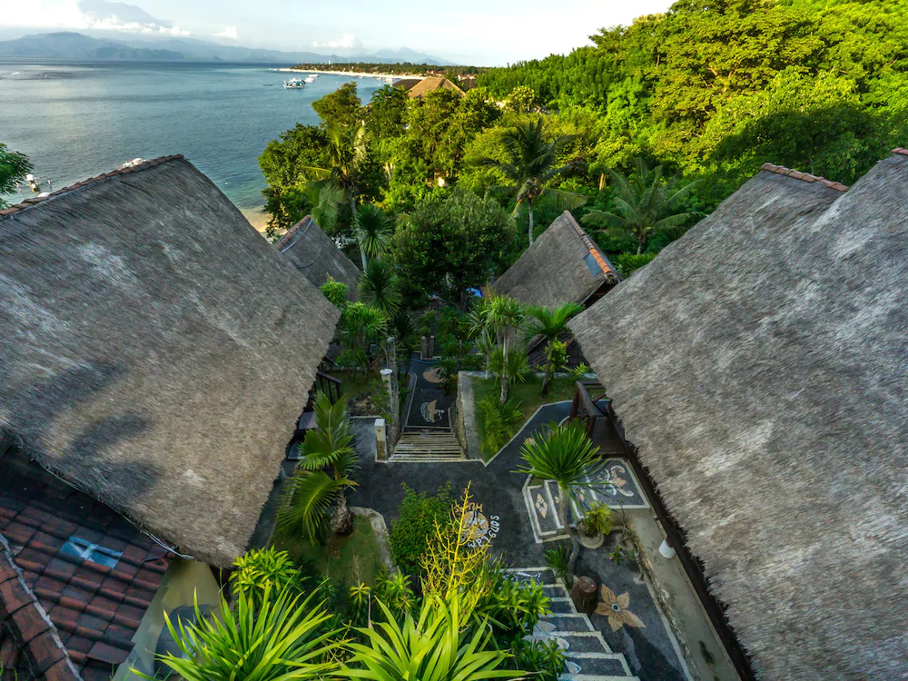 Song Lambung Beach Hut