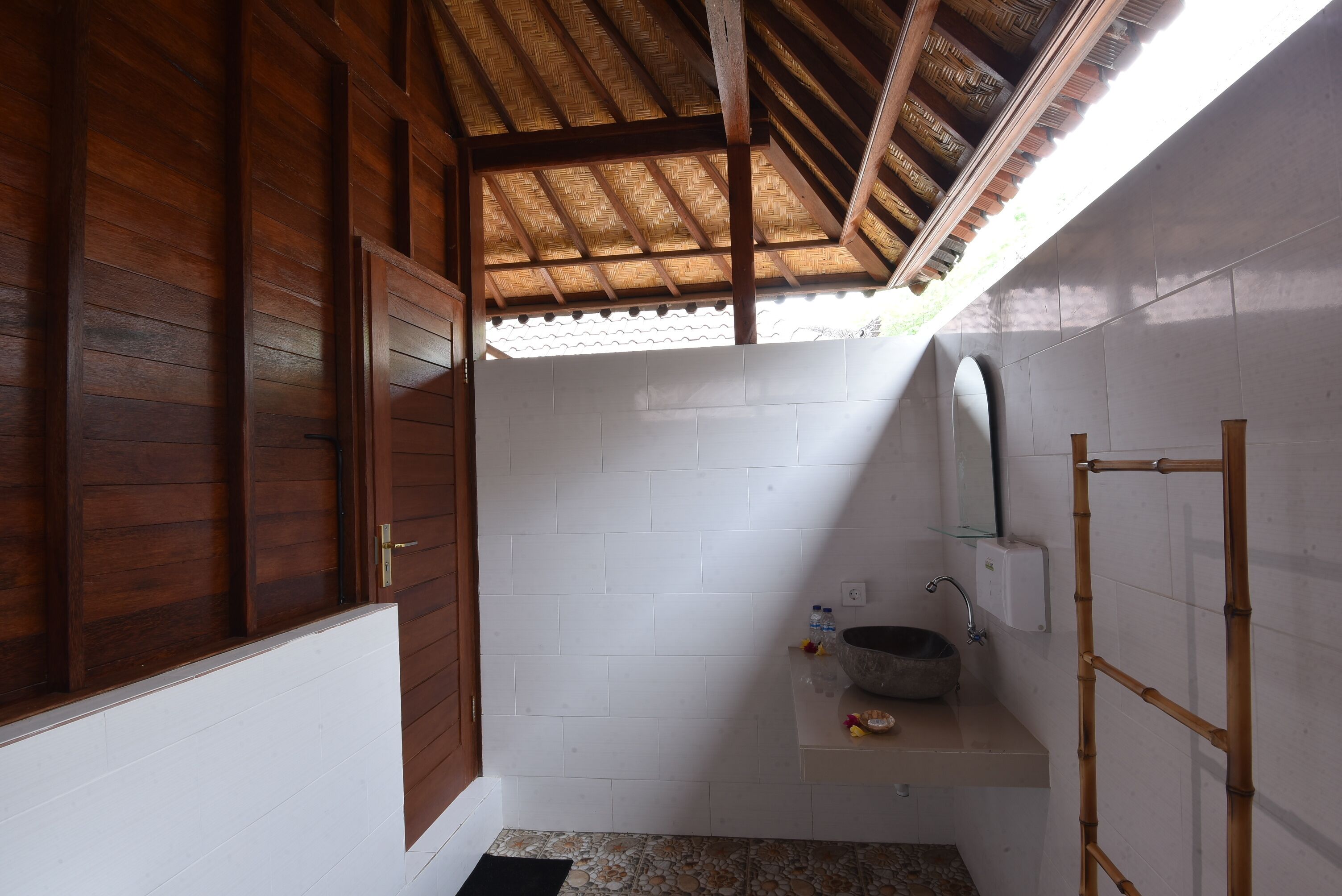 Sunday Huts Lembongan