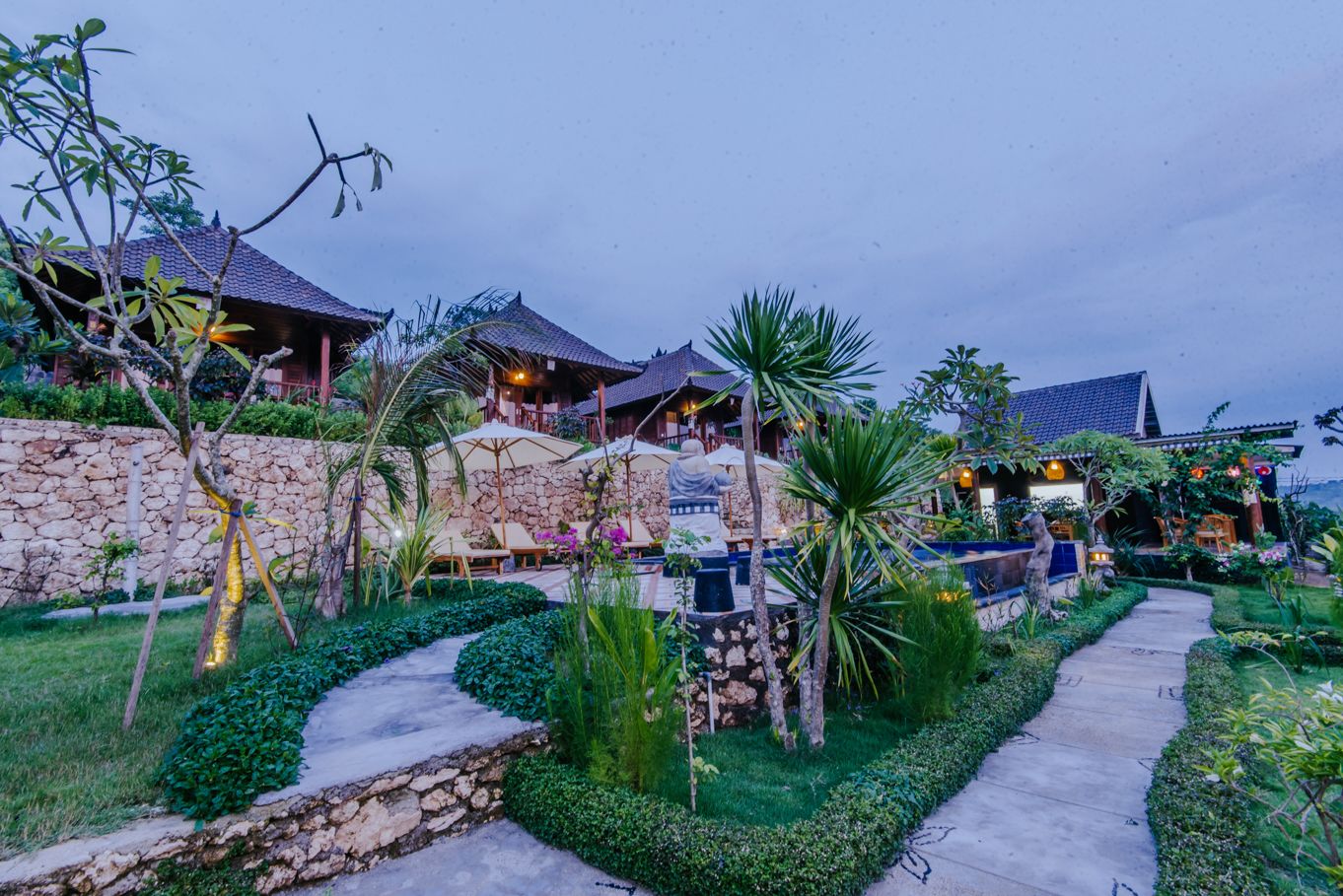 Sunday Huts Lembongan