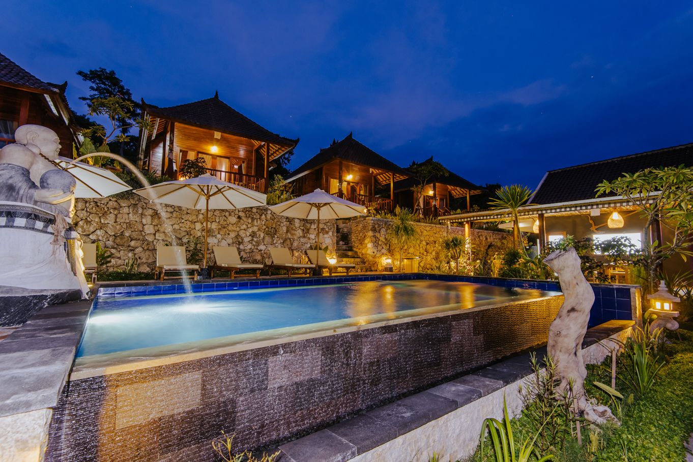 Sunday Huts Lembongan