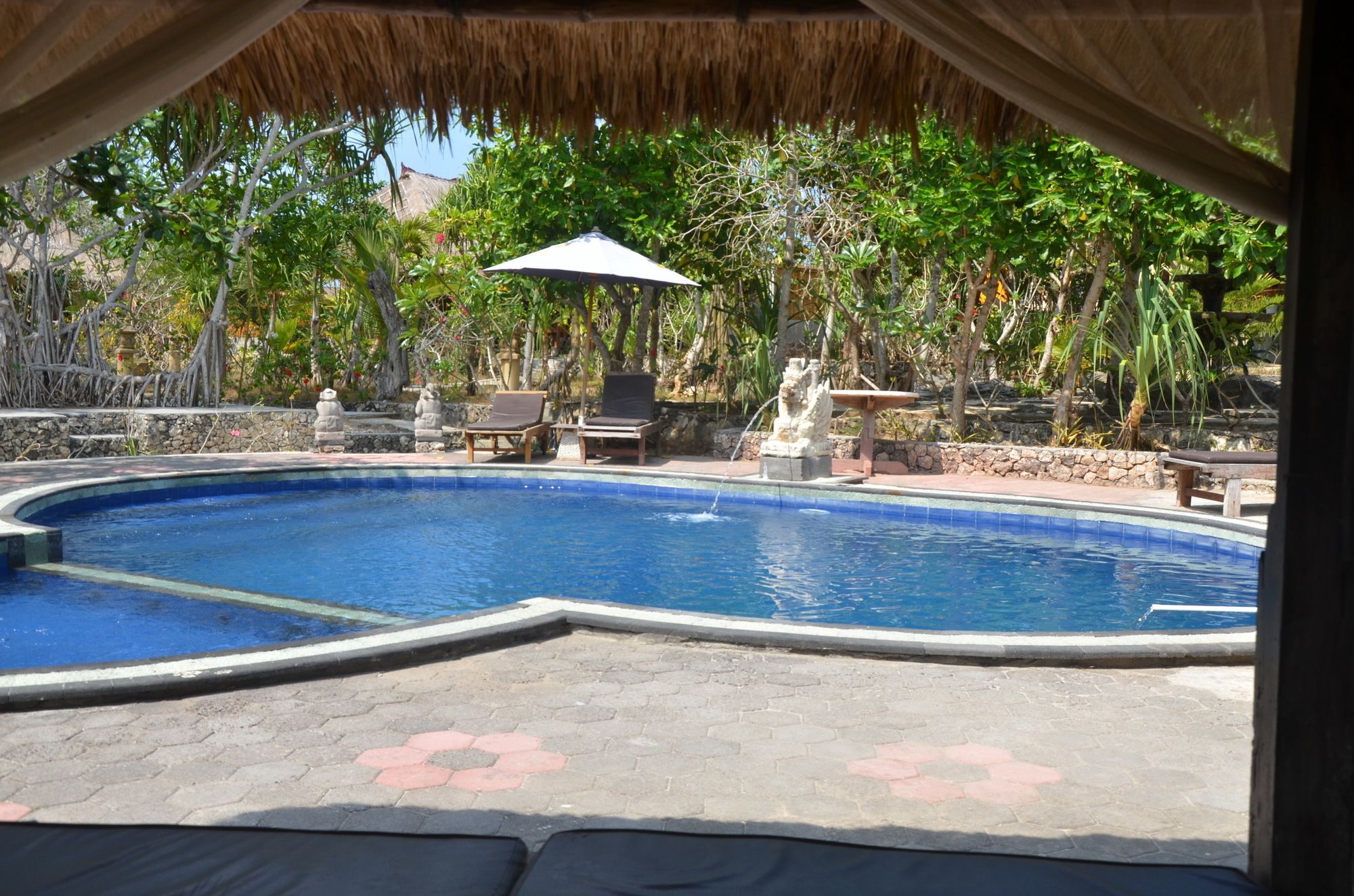 Sunset Villa & Café Lembongan