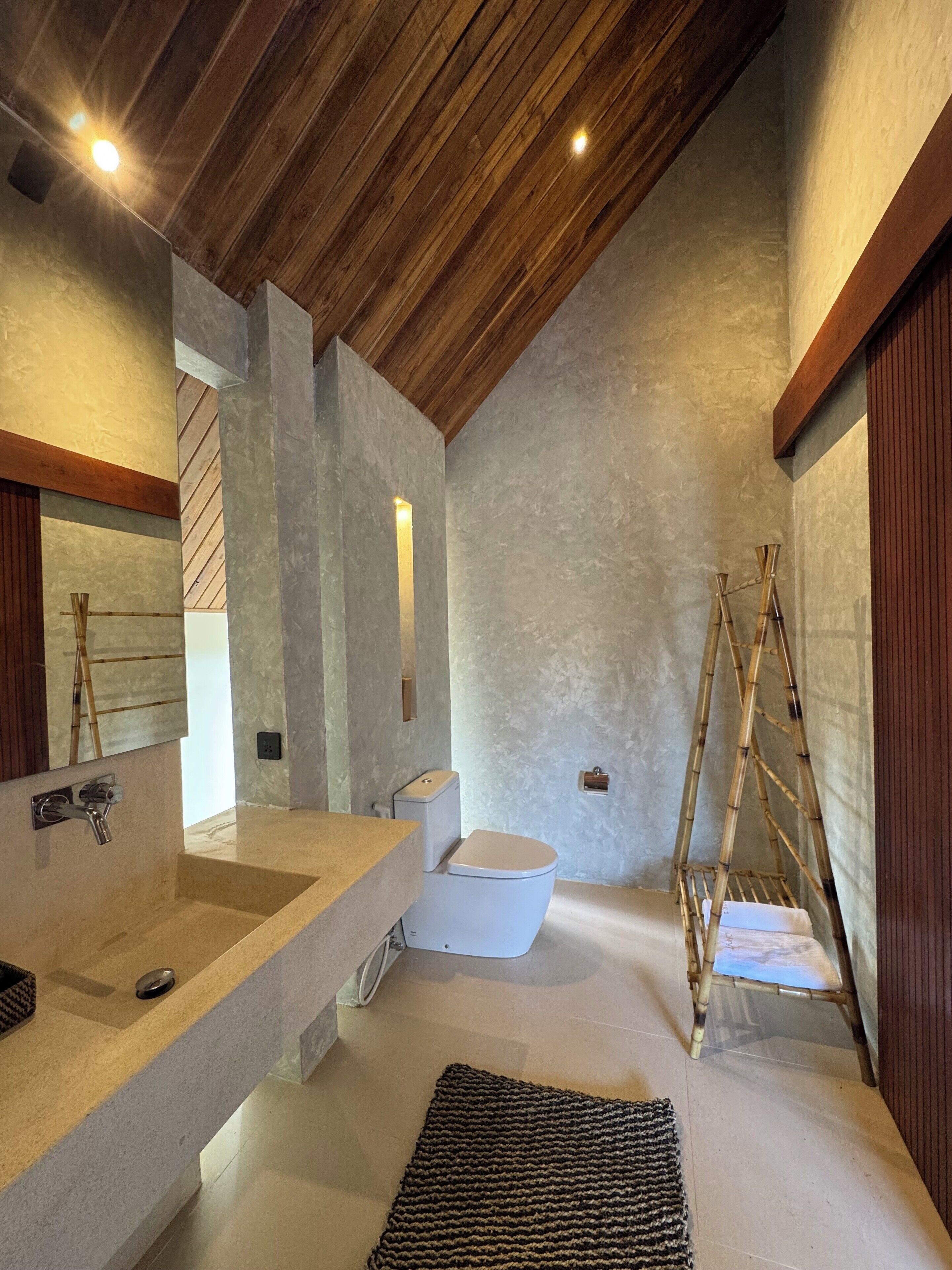 The Cubang Huts Lembongan