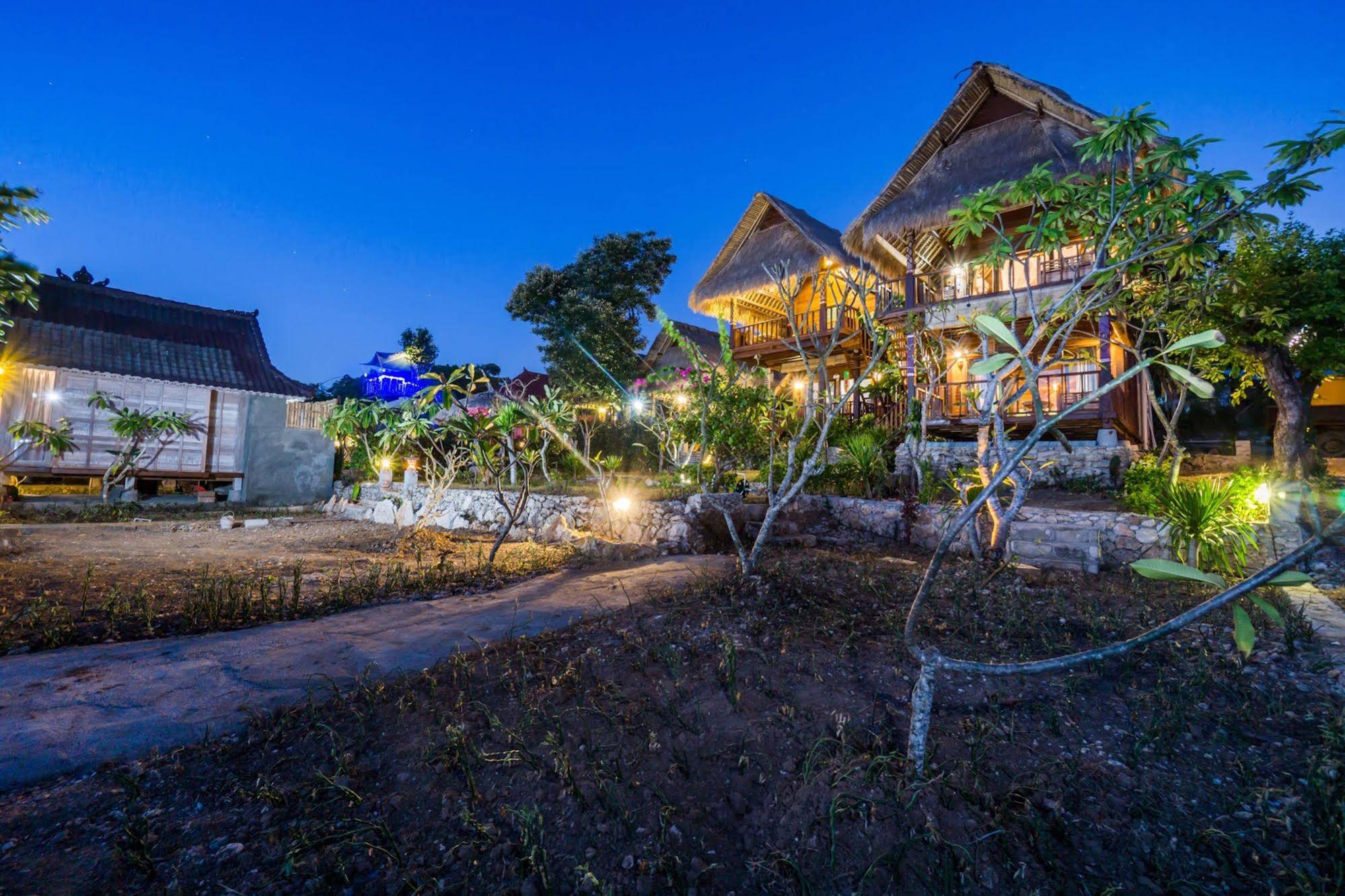 The Dafish Accommodation Bar & Cafe