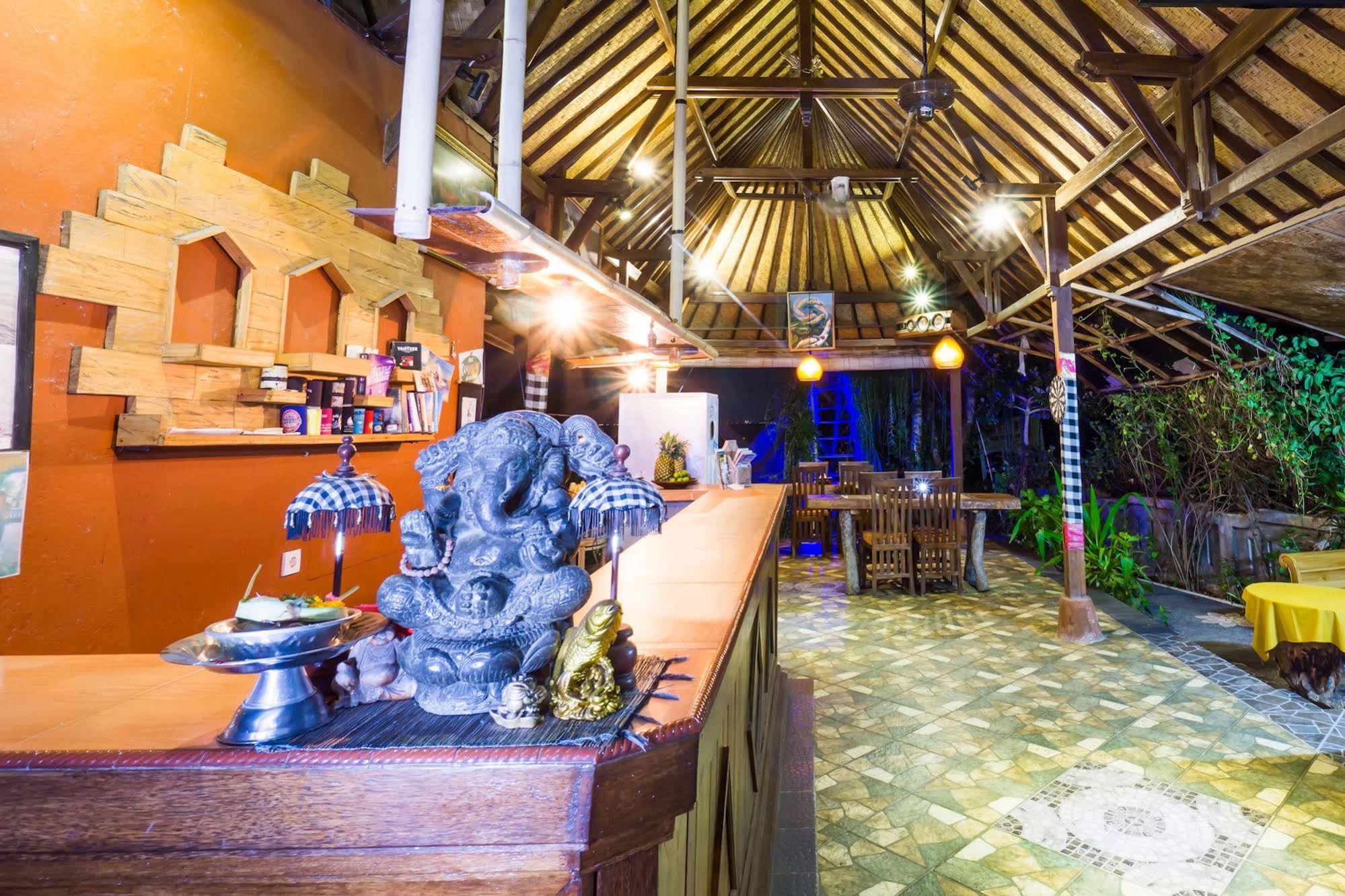 The Dafish Accommodation Bar & Cafe