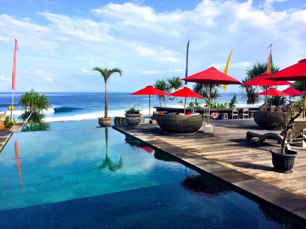 The Palms Ceningan Hotel