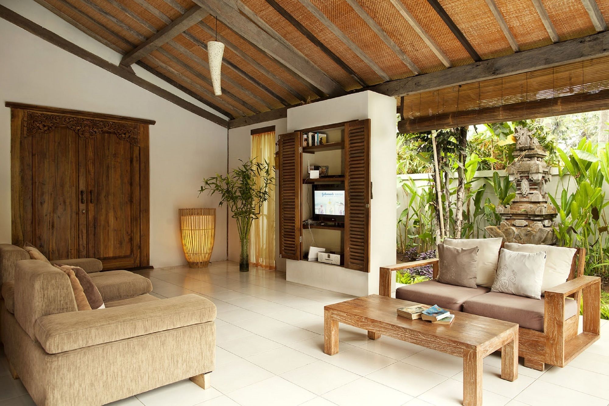 Esterin Villa