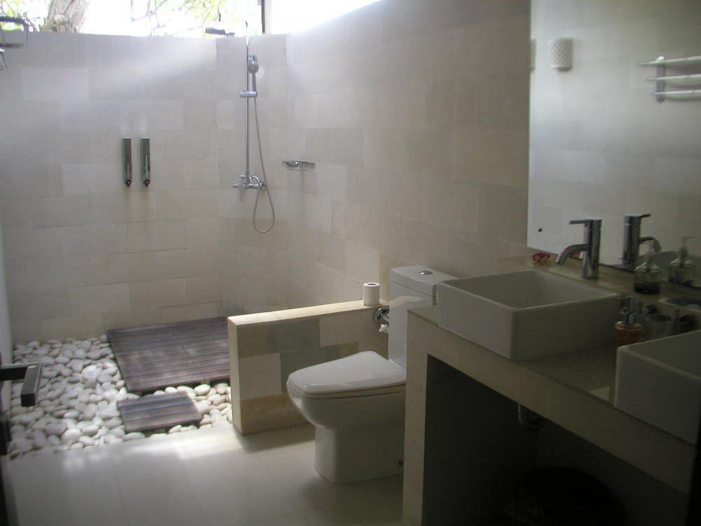 Frangipani Beach Hotel