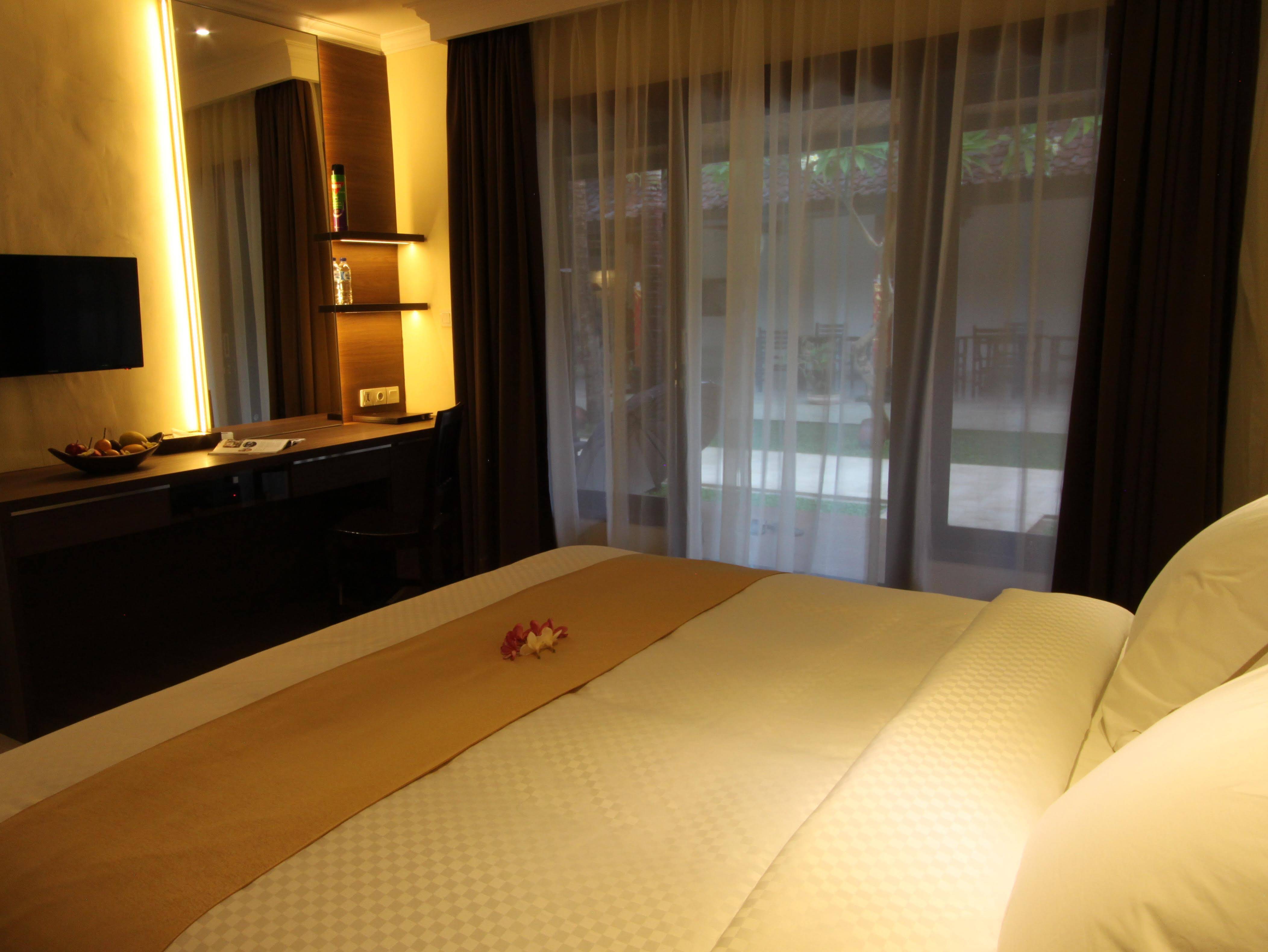 Melamun Hotel