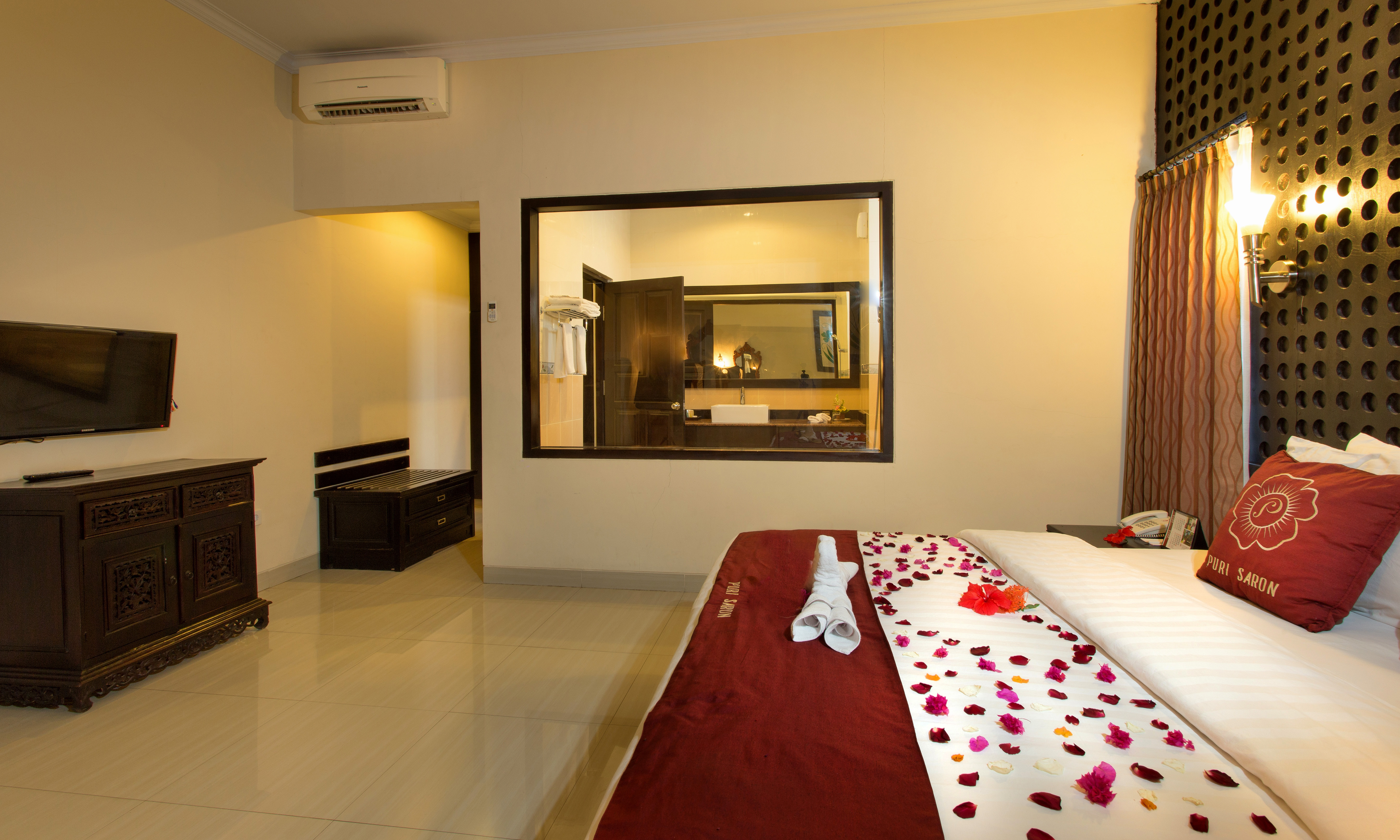 Puri Saron Baruna Beach Cottages