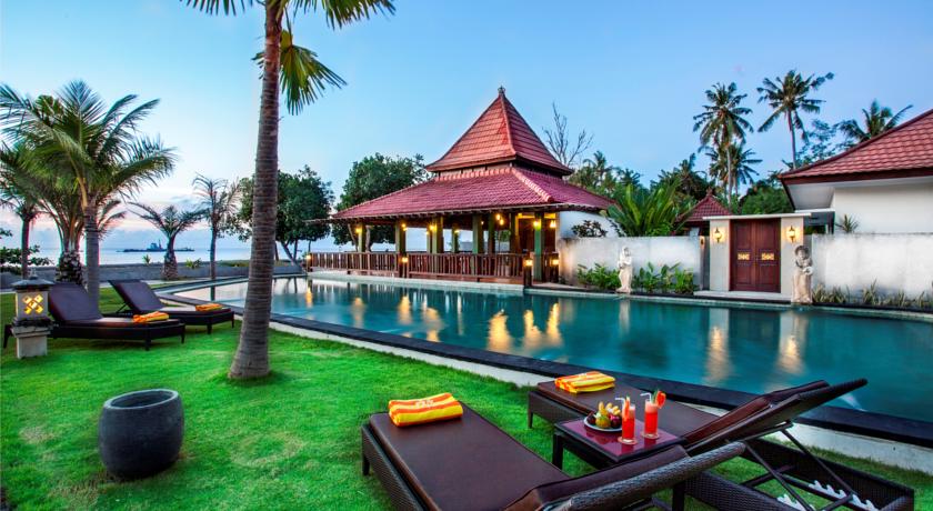 Puri Saron Baruna Beach Cottages