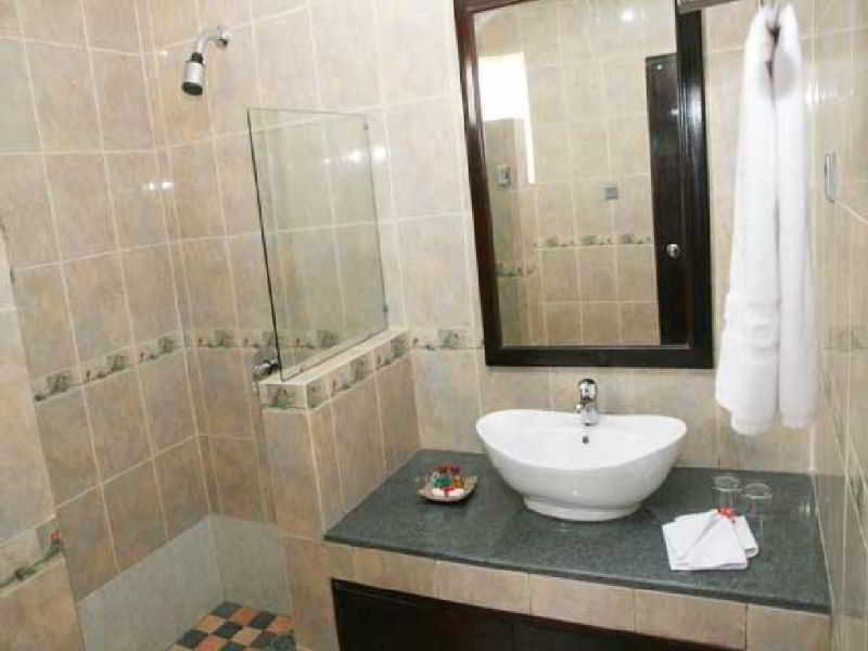 Puri Saron Baruna Beach Cottages