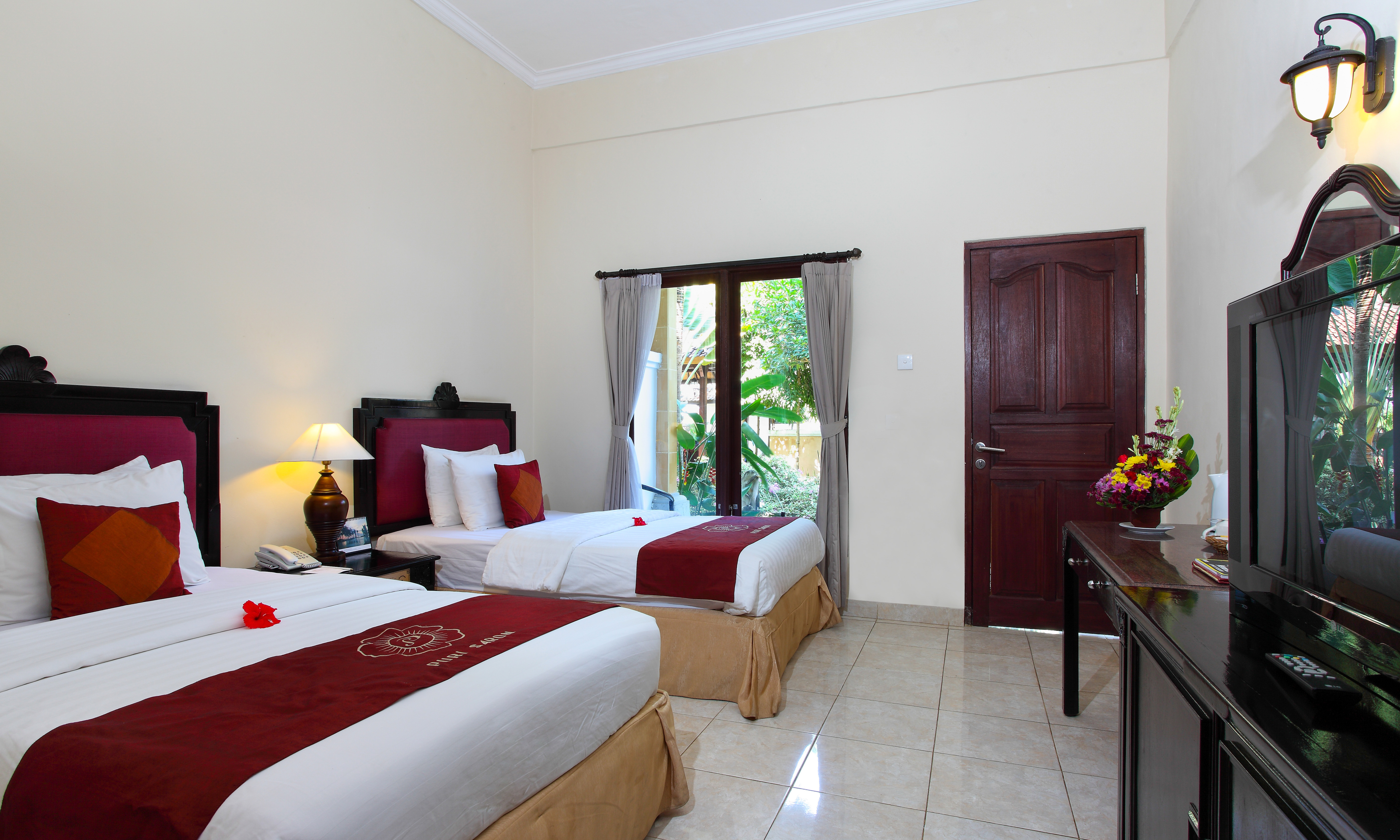 Puri Saron Baruna Beach Cottages