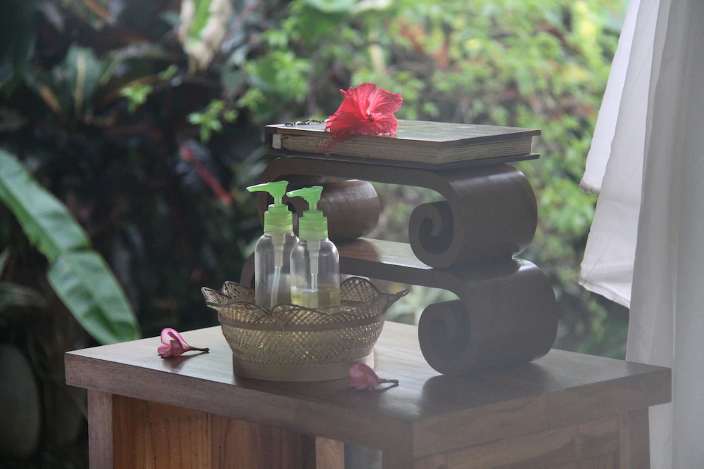 Nusa Indah Bungalows & Villa