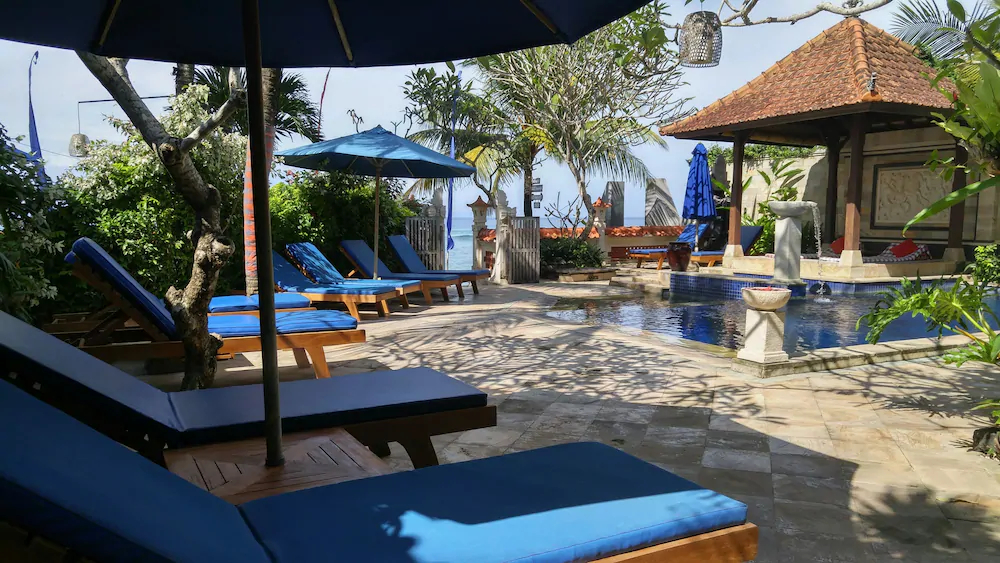 Nusa Indah Bungalows & Villa