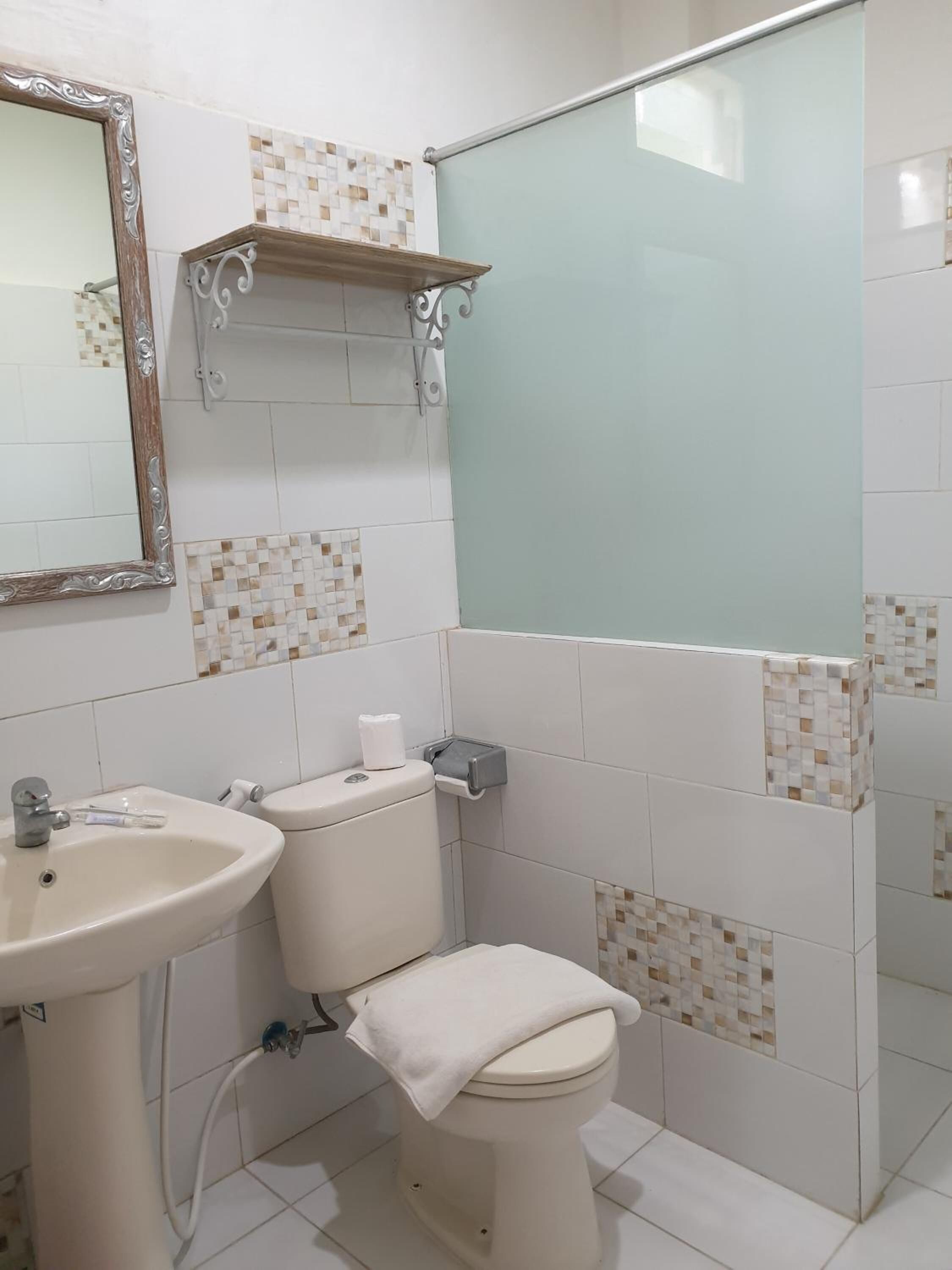 At The Beach Candidasa