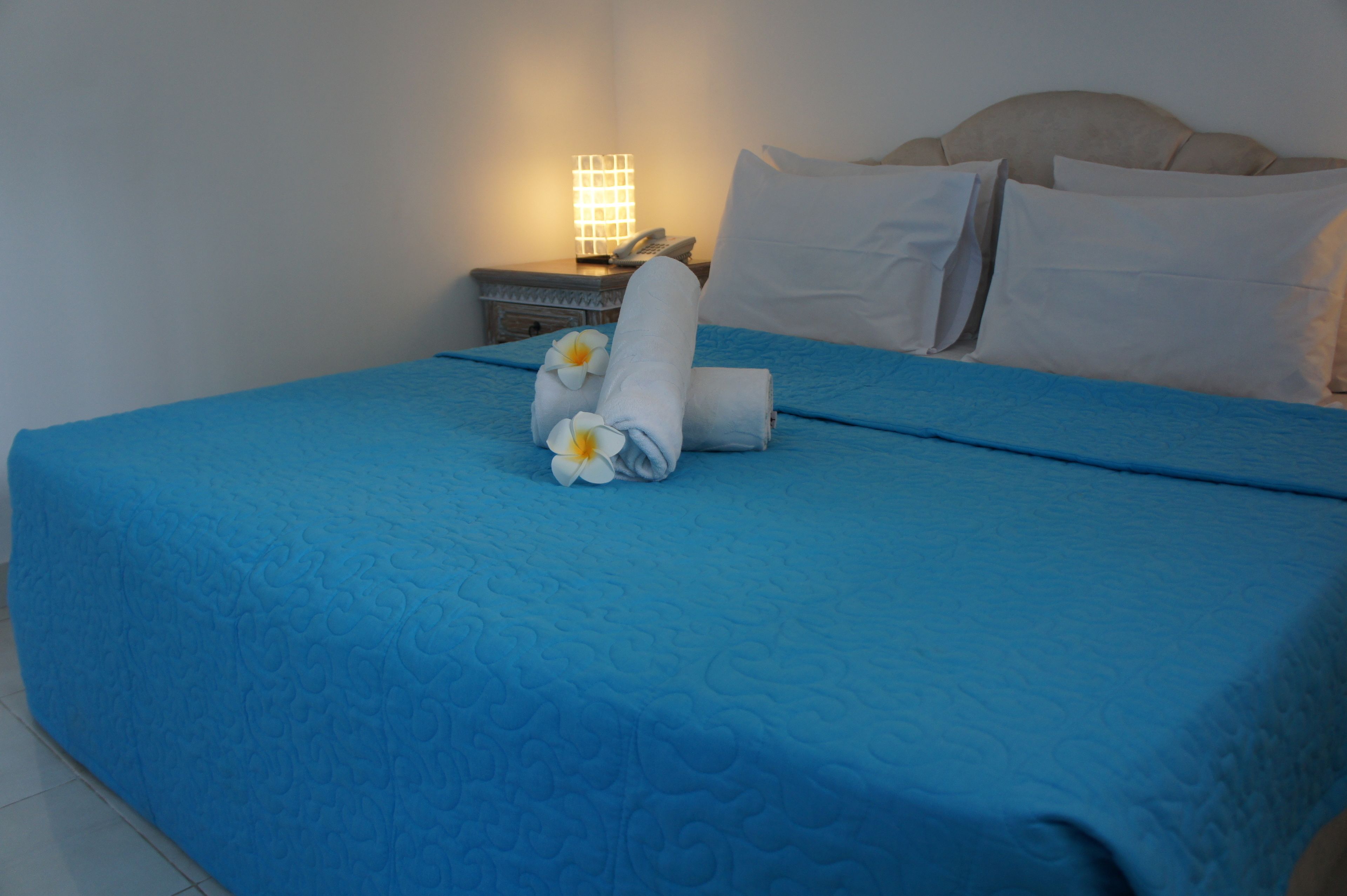 At The Beach Candidasa