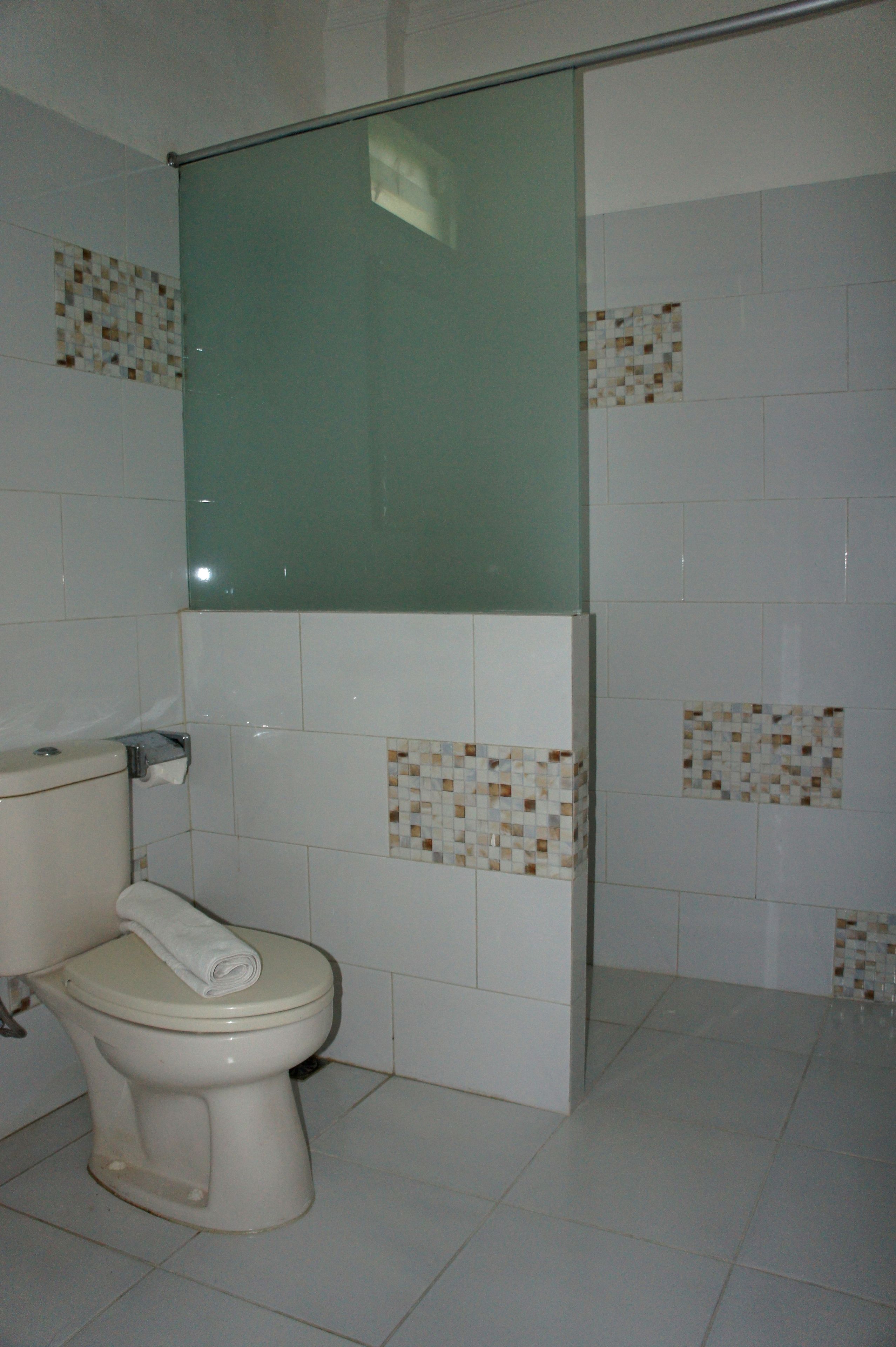 At The Beach Candidasa