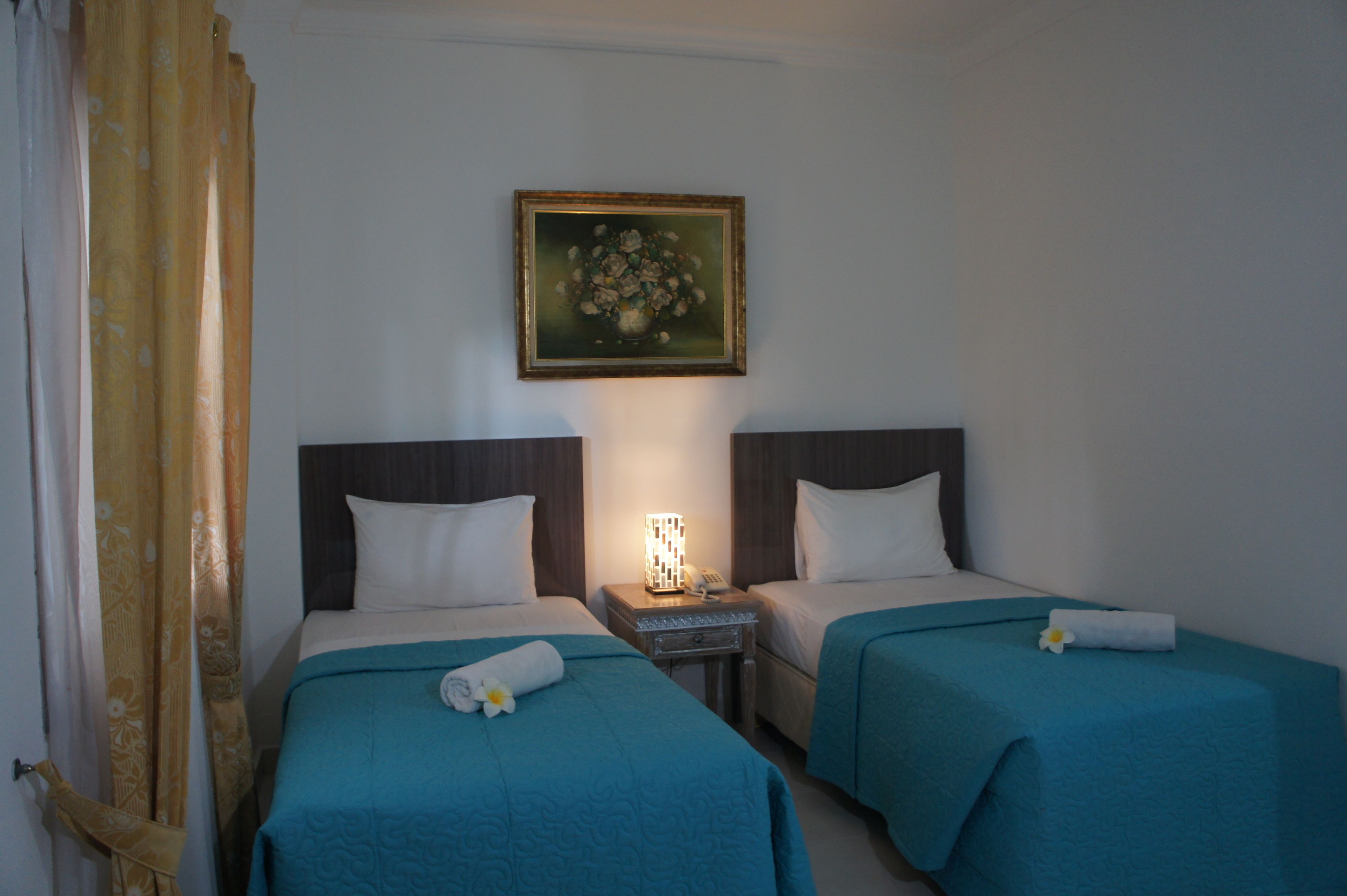 At The Beach Candidasa