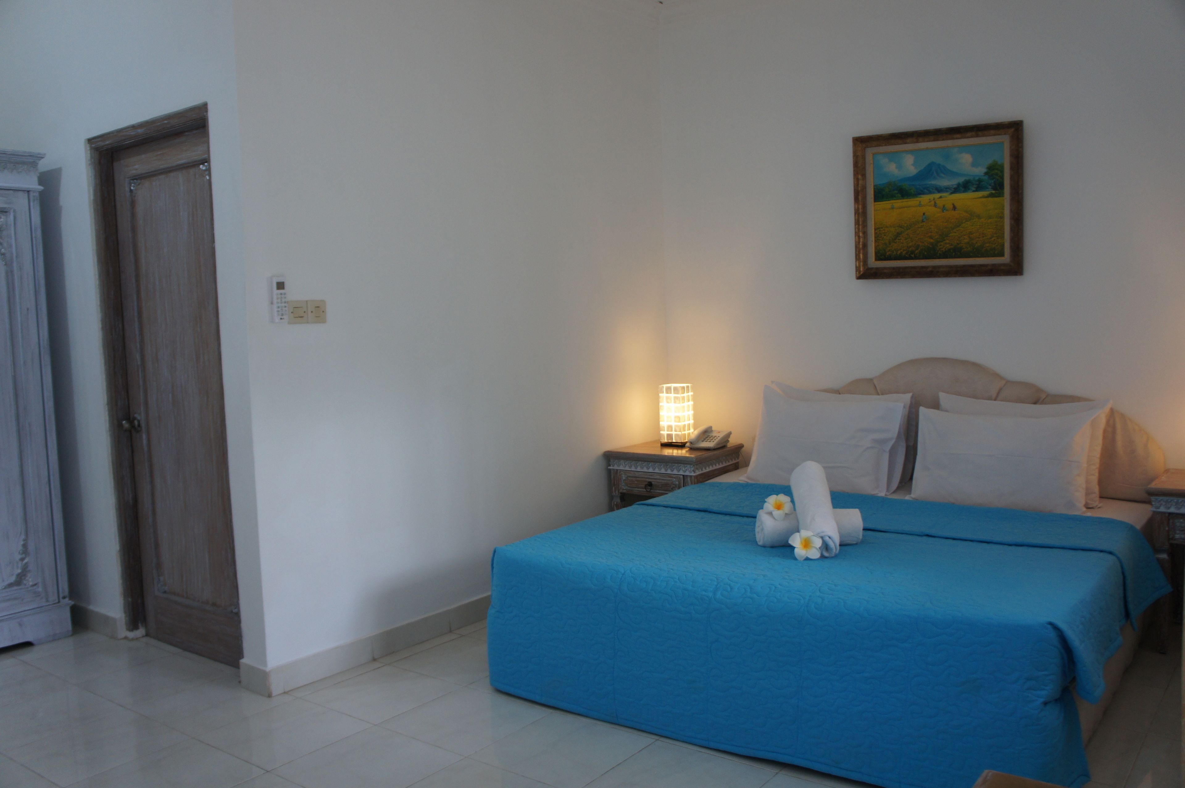 At The Beach Candidasa