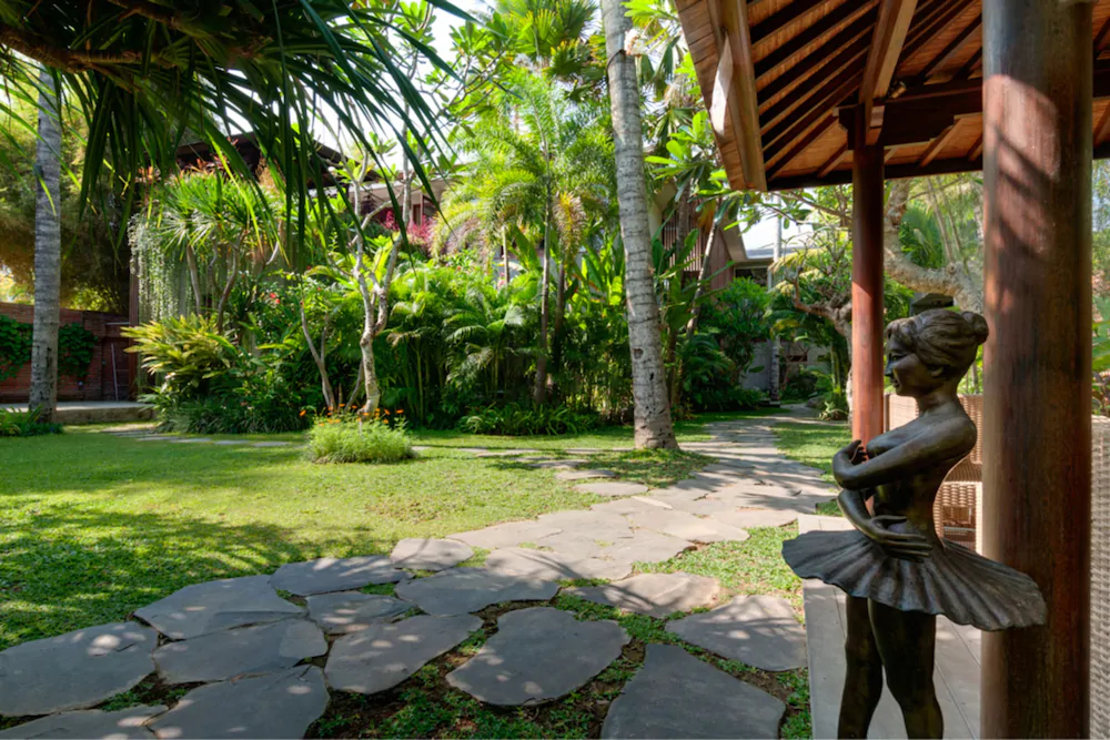 Villa Manis Beachfront