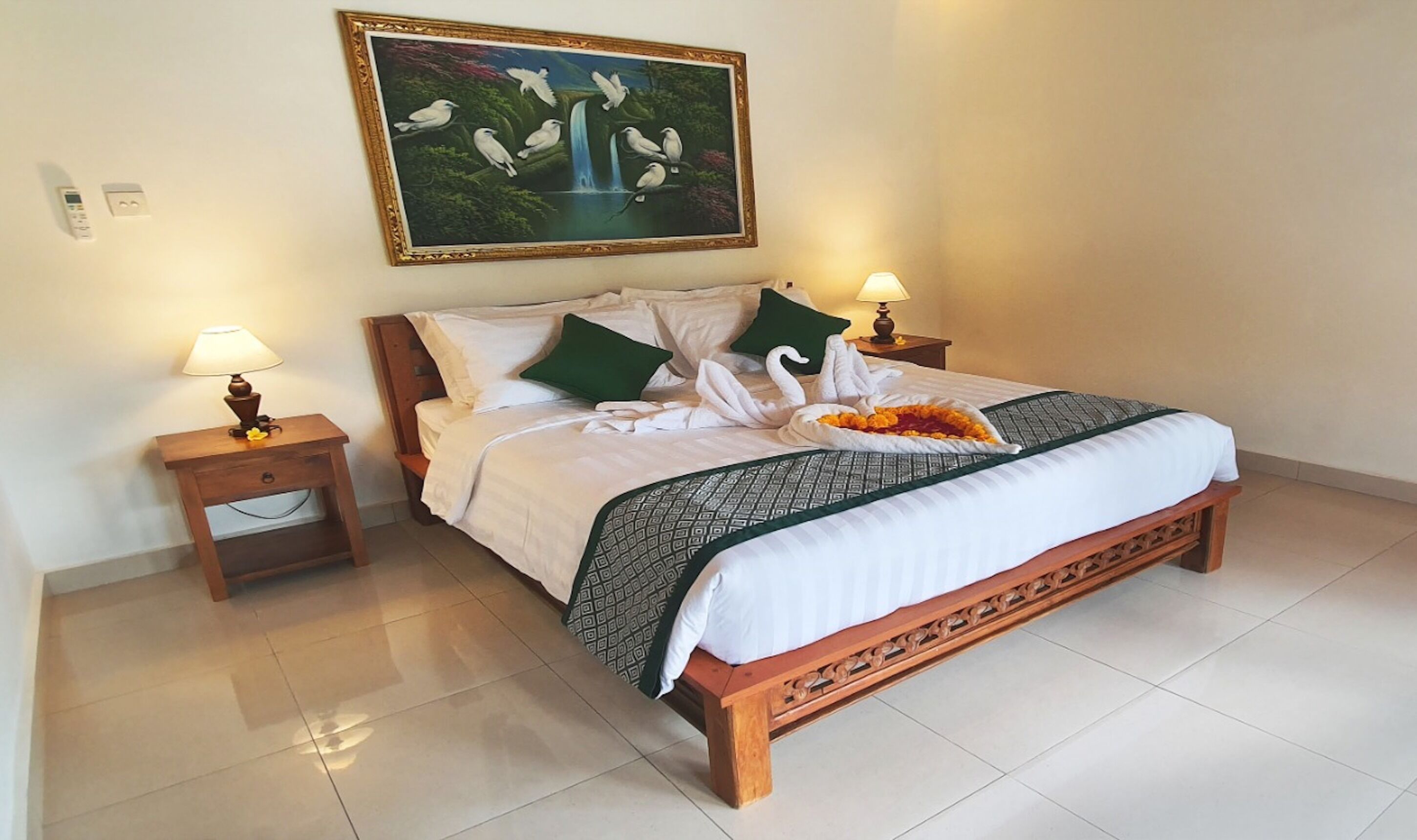 Green Coconut Cottage