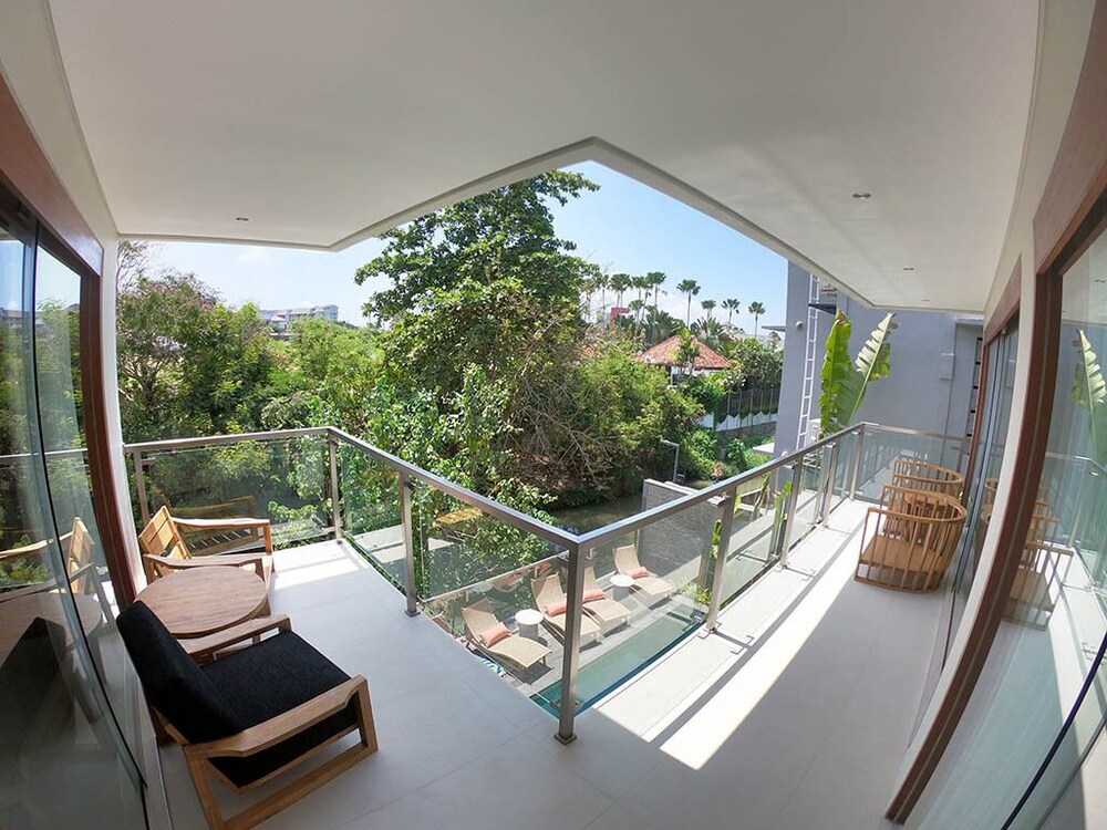 Arama Villas