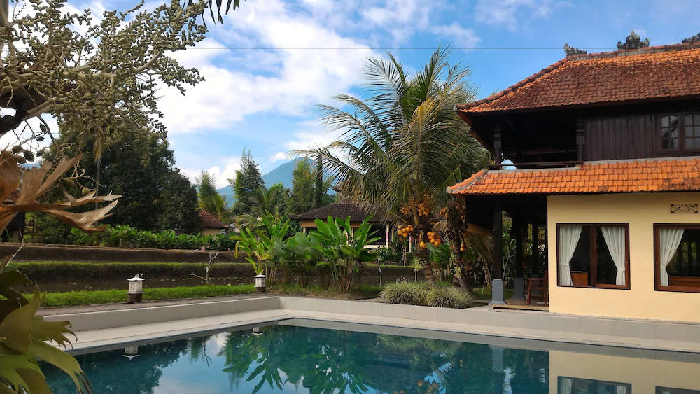 Atres Villa
