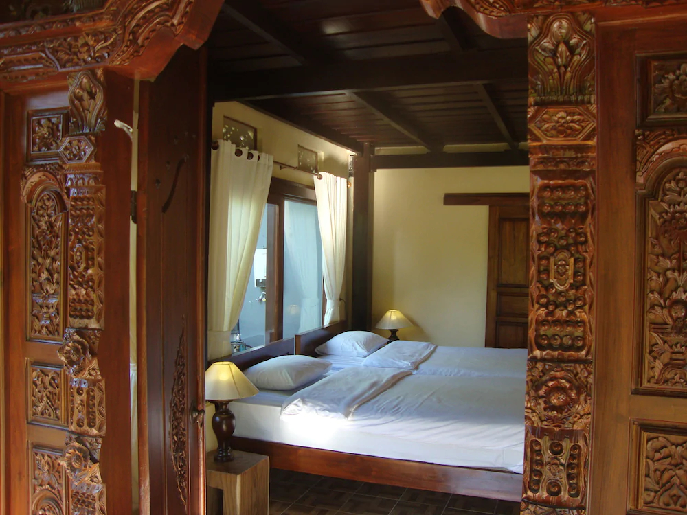 Atres Villa
