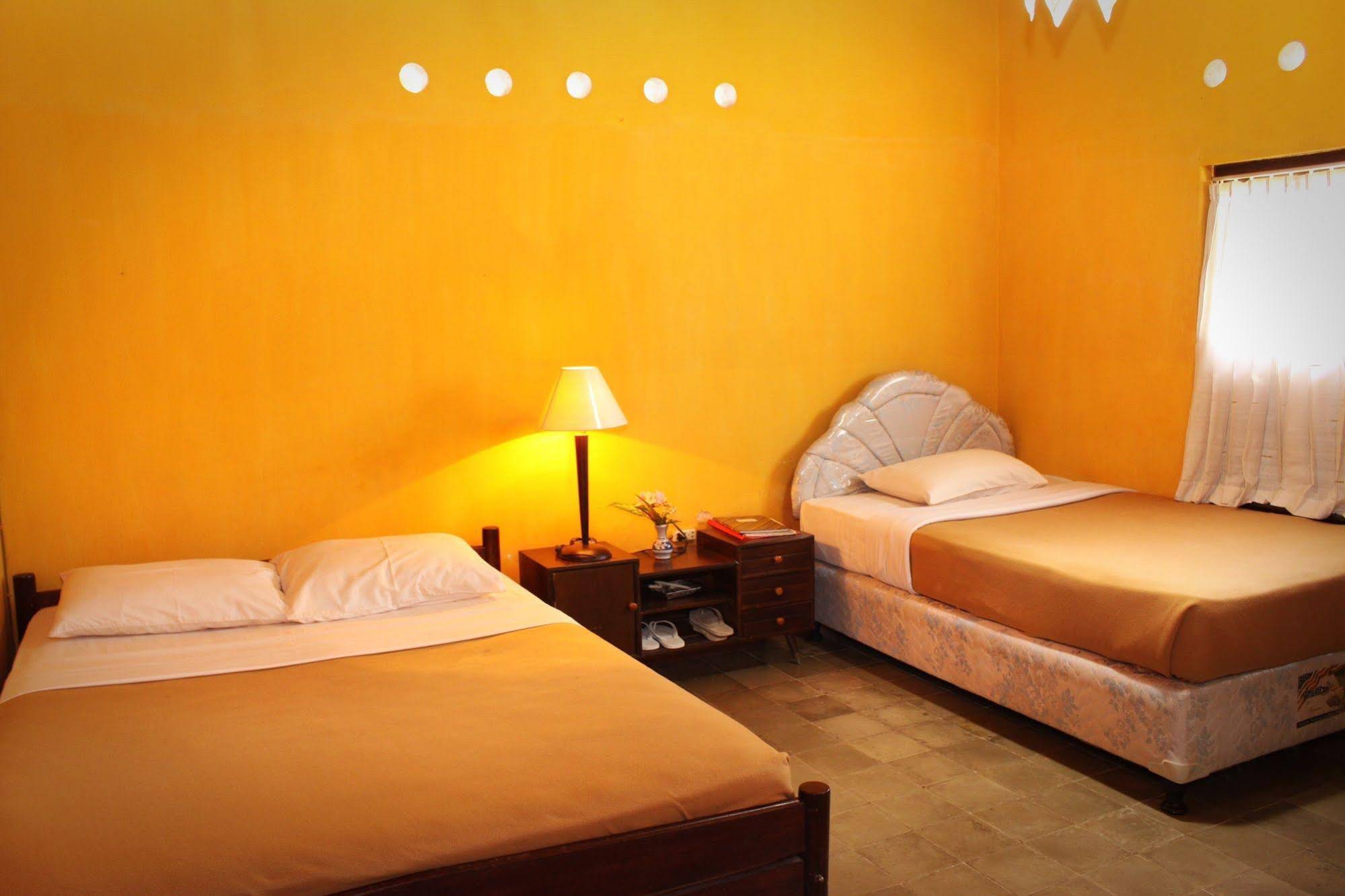 Guru Ratna Homestay