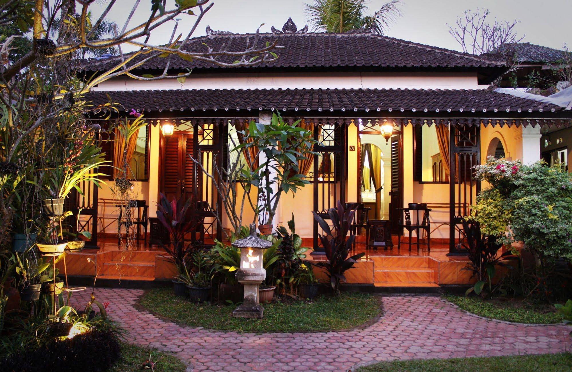 Guru Ratna Homestay