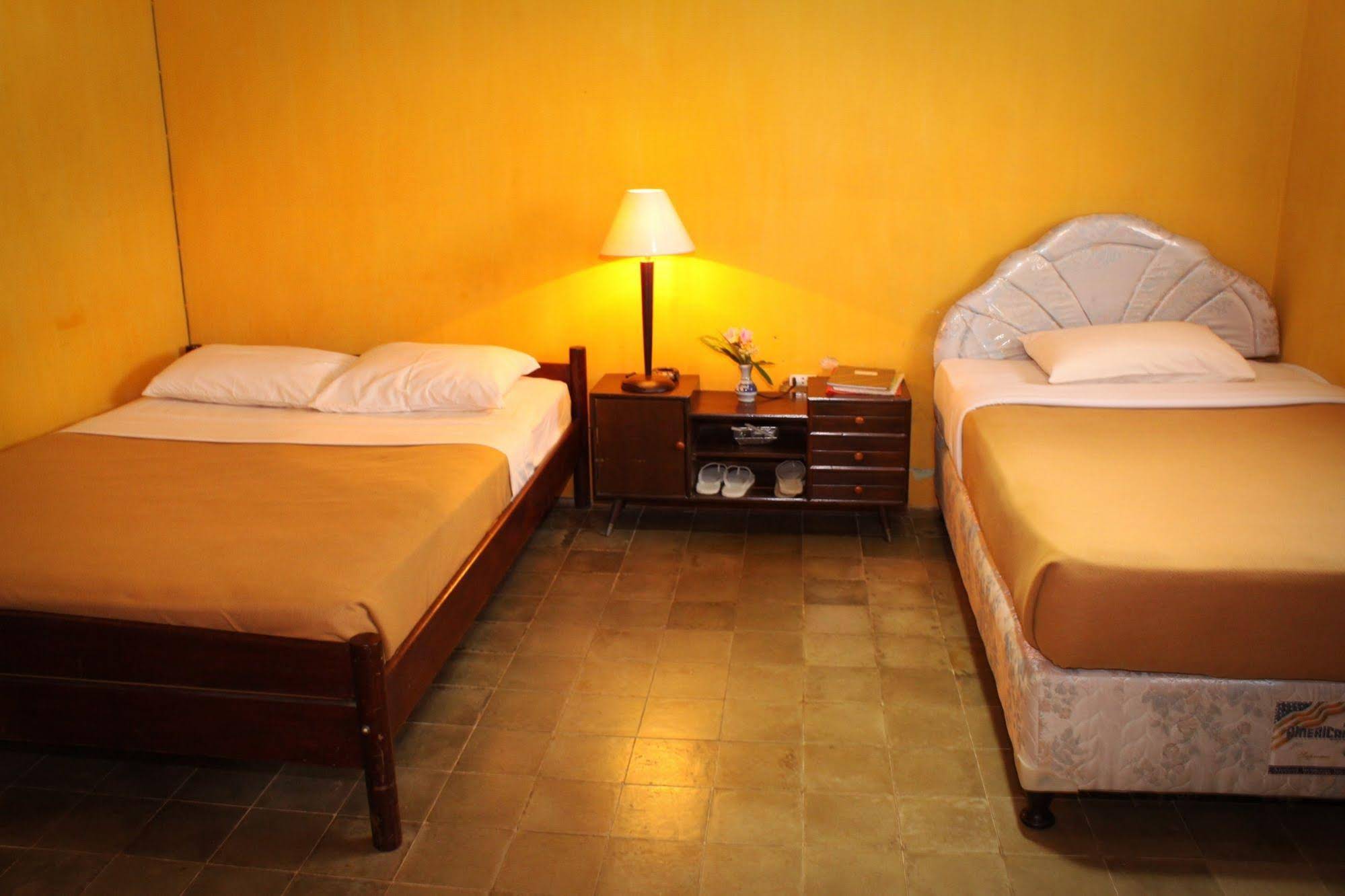 Guru Ratna Homestay