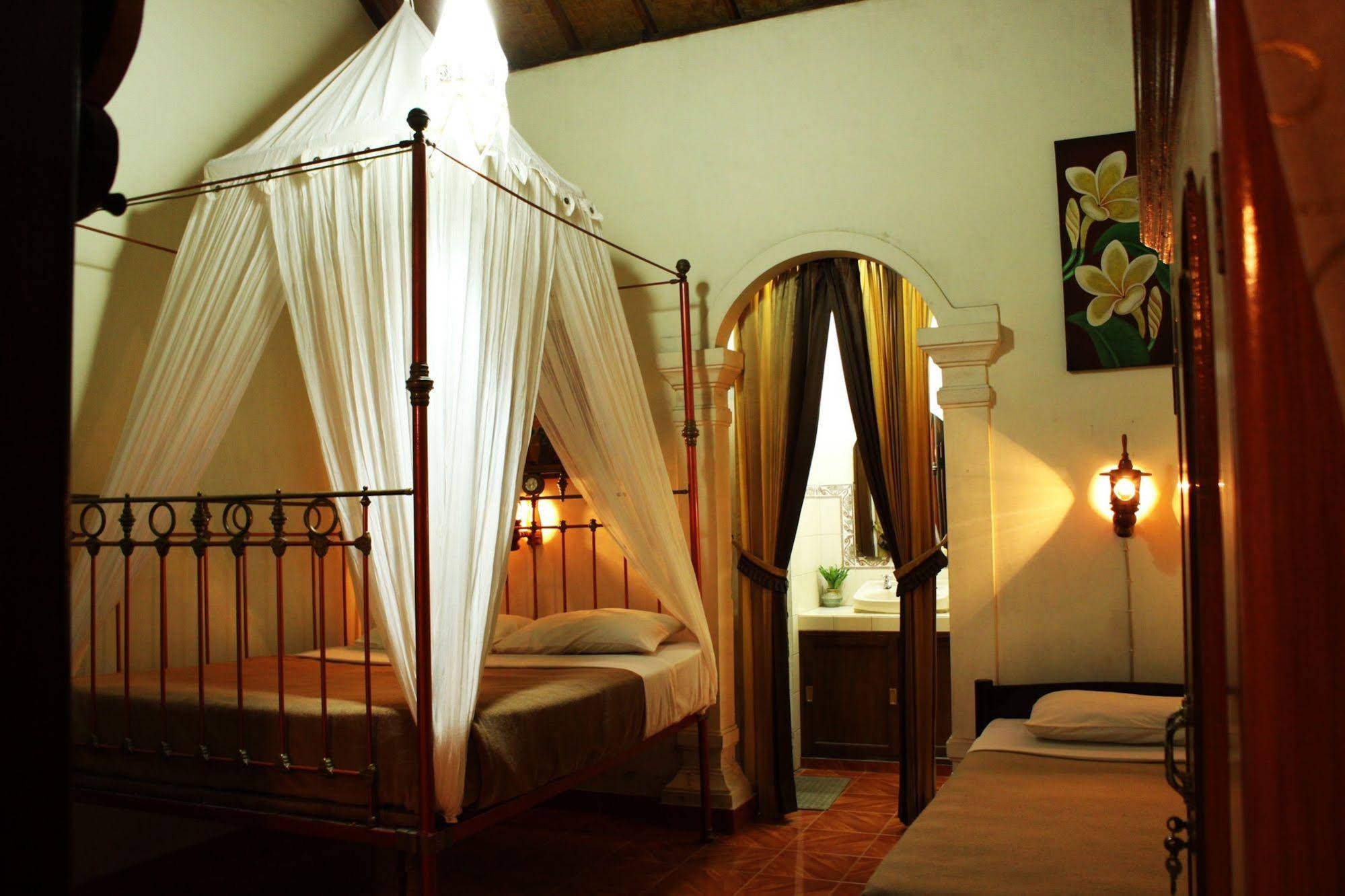 Guru Ratna Homestay