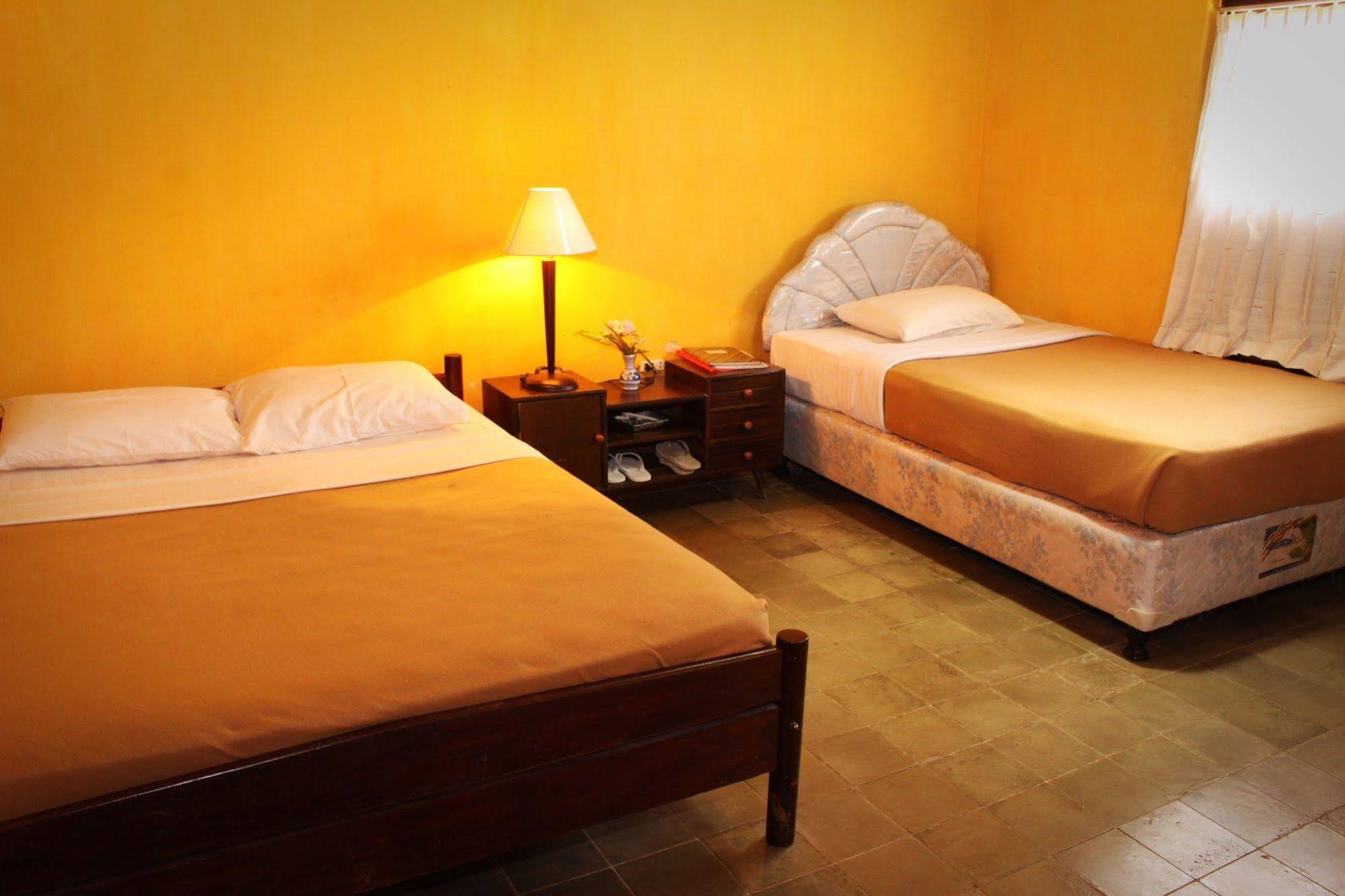 Guru Ratna Homestay
