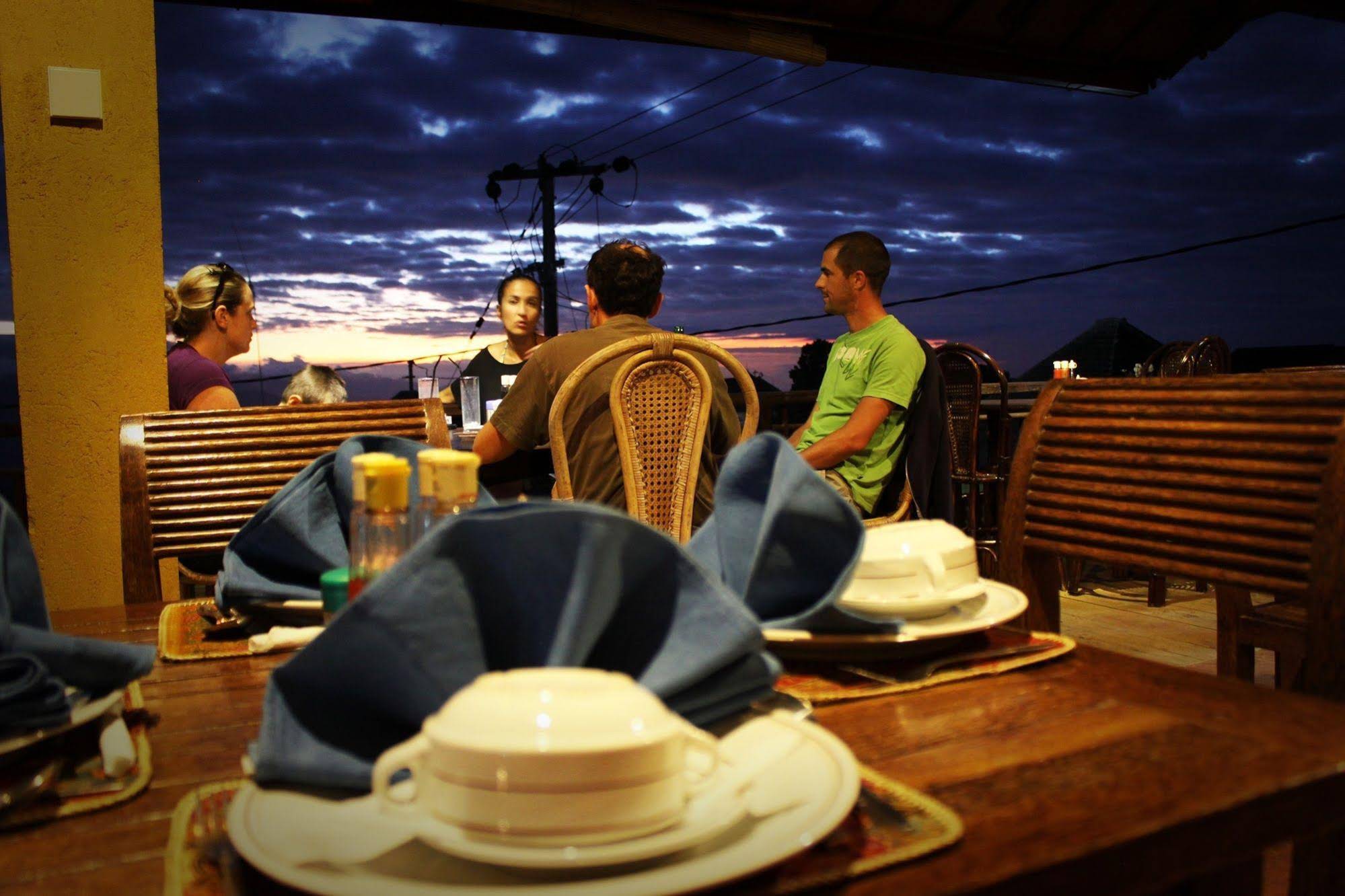 Guru Ratna Homestay