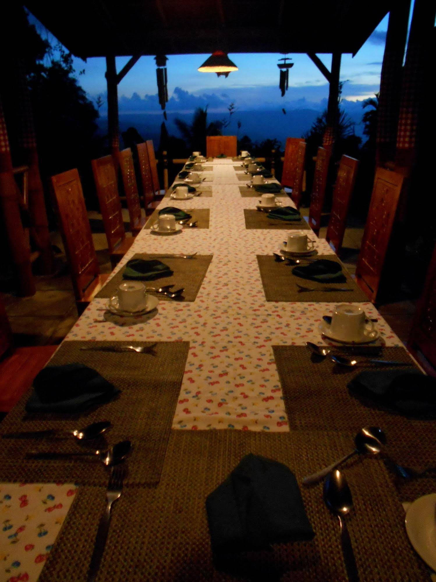 Karang Sari Guesthouse & Restaurant