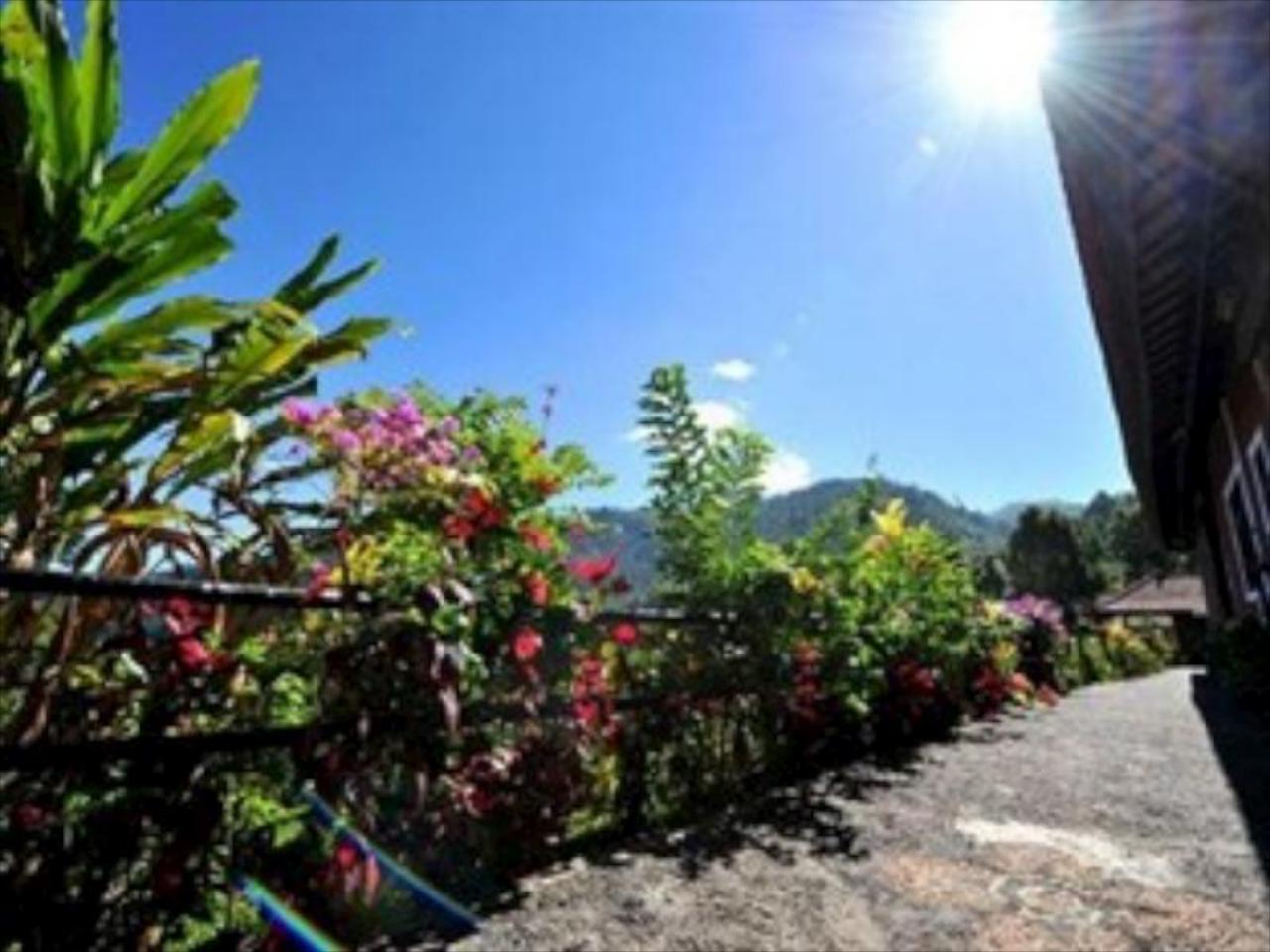 Melanting Cottages and Restaurant