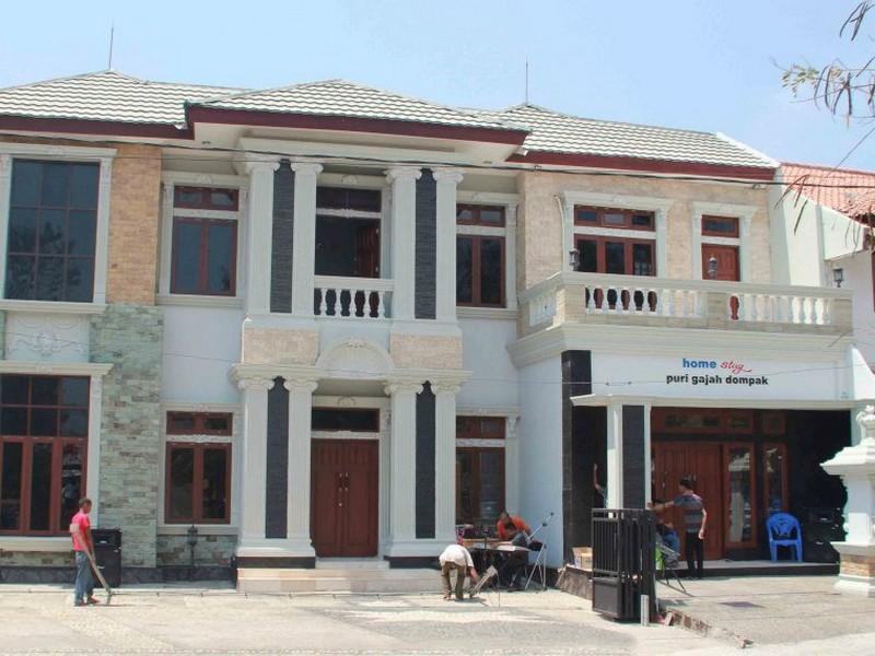 Puri Gajah