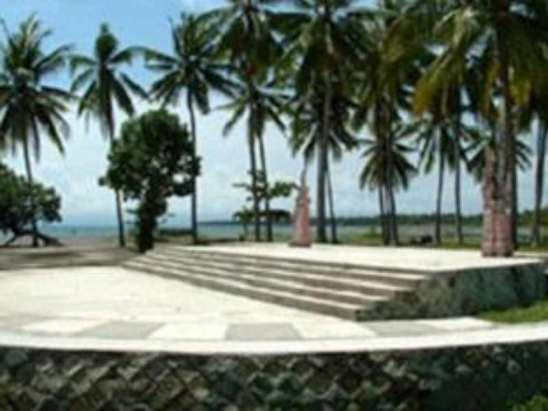 Hotel Hapel Beach Resort