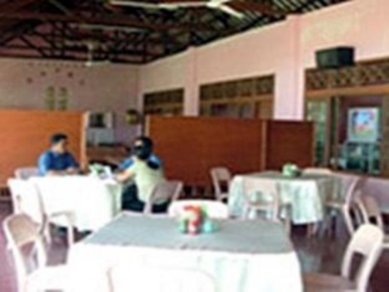 Hotel Hapel Beach Resort