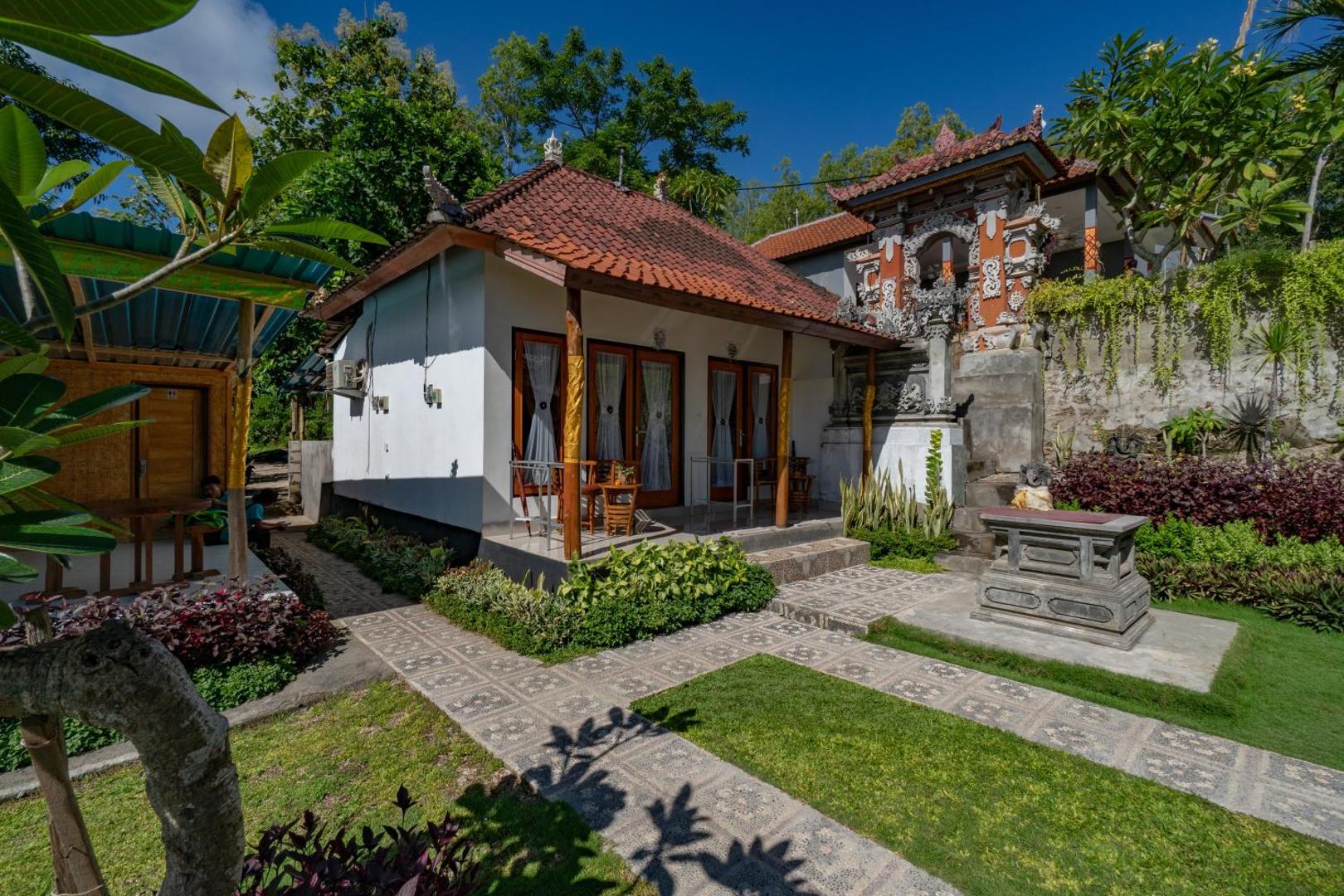 Penida Sunrise Hill