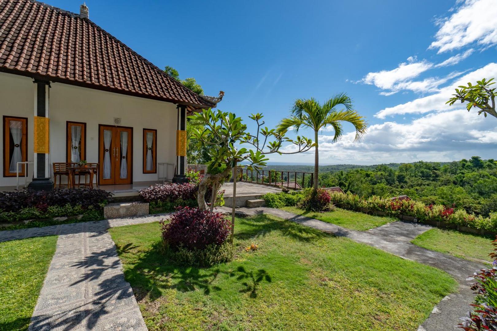 Penida Sunrise Hill