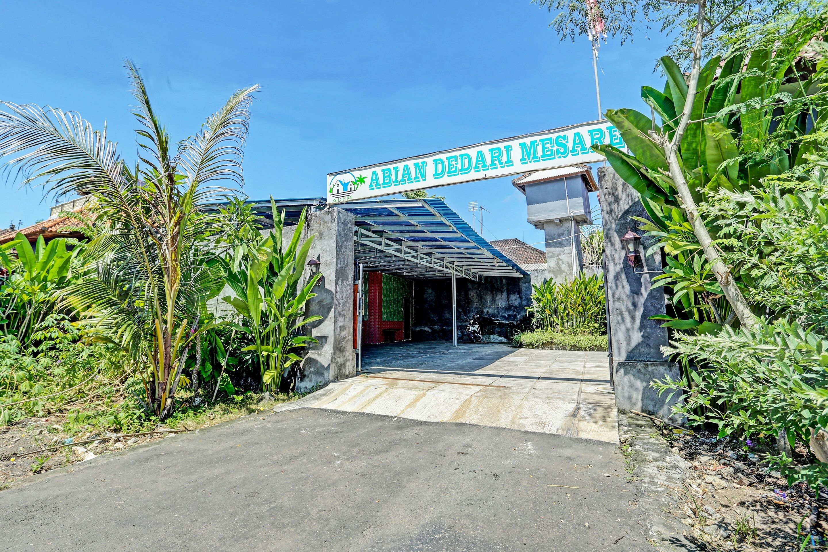 Abian Dedari Mesari By OYO