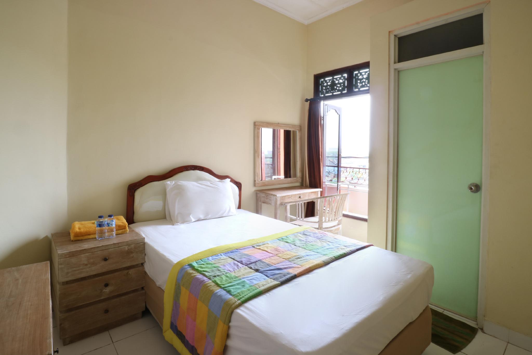 Dharma Gita Guest House
