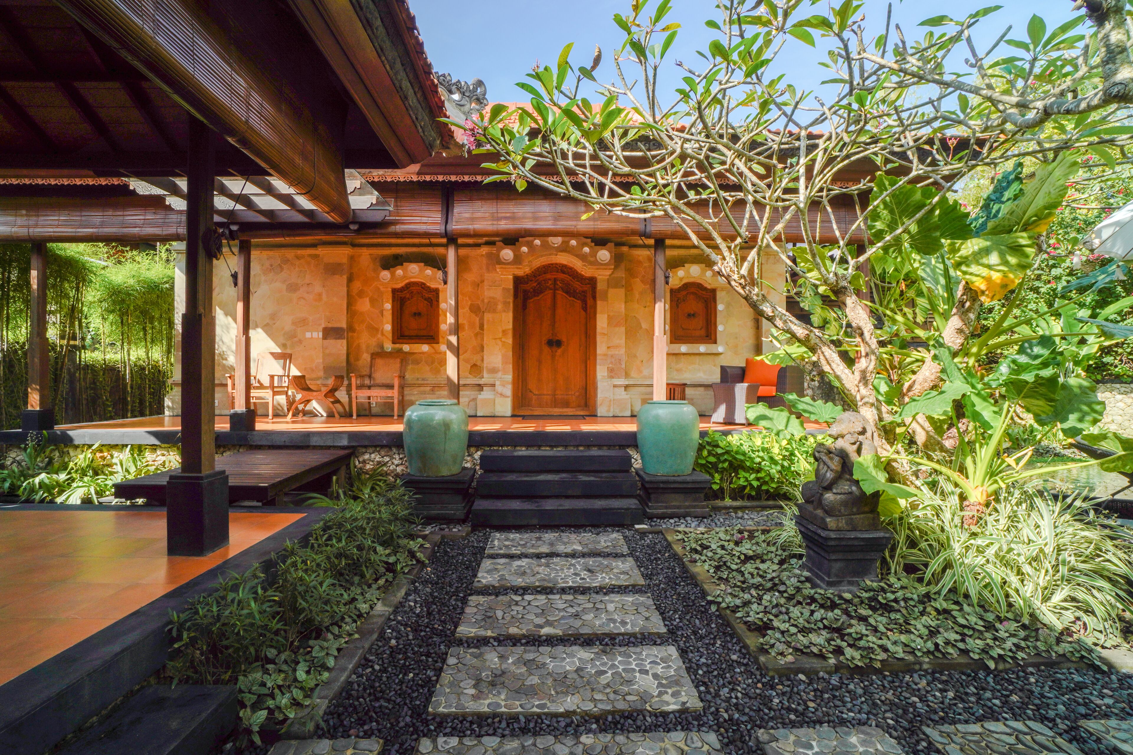 Giri Bhagawan Villas & Spa
